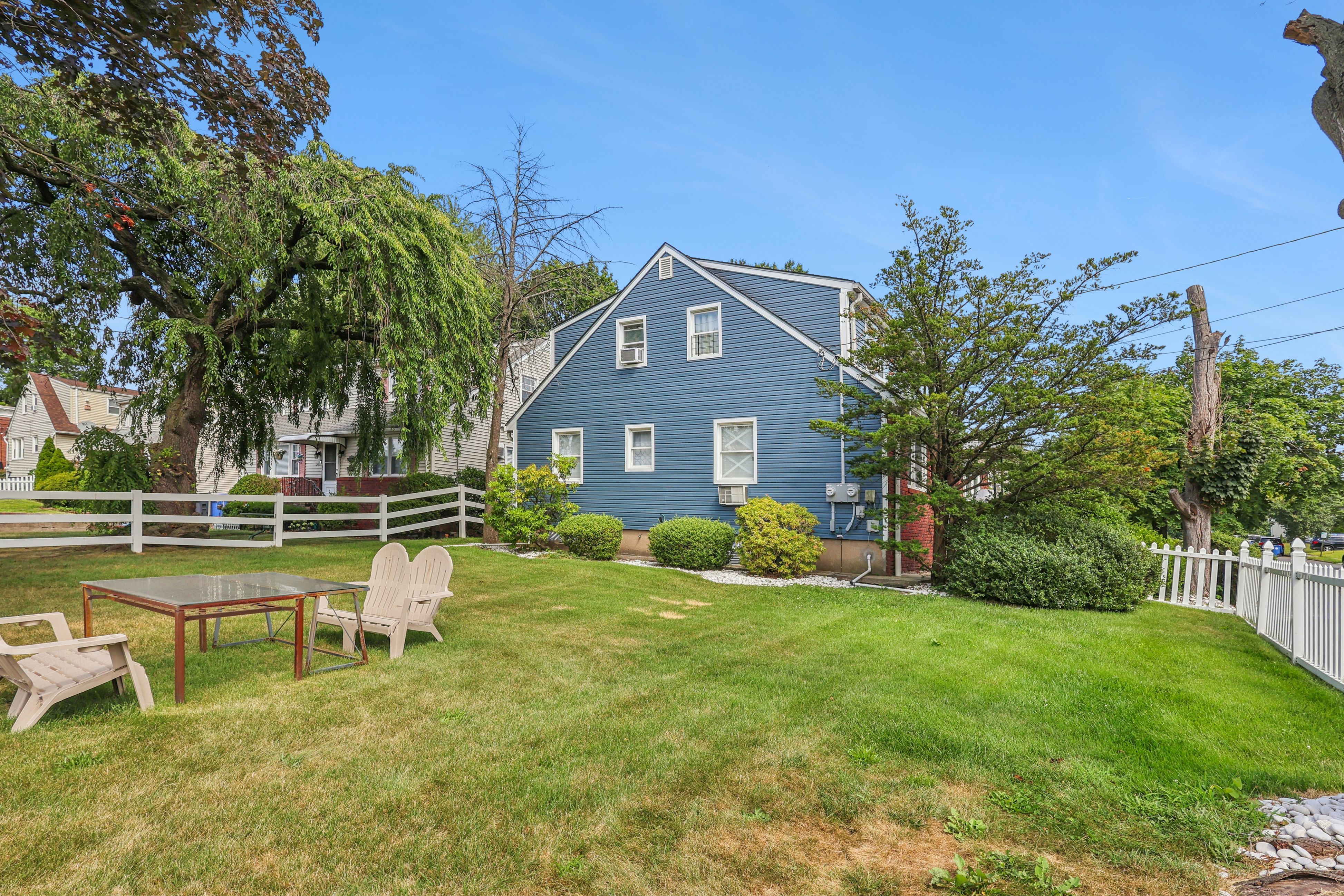 67 Knapp Place 