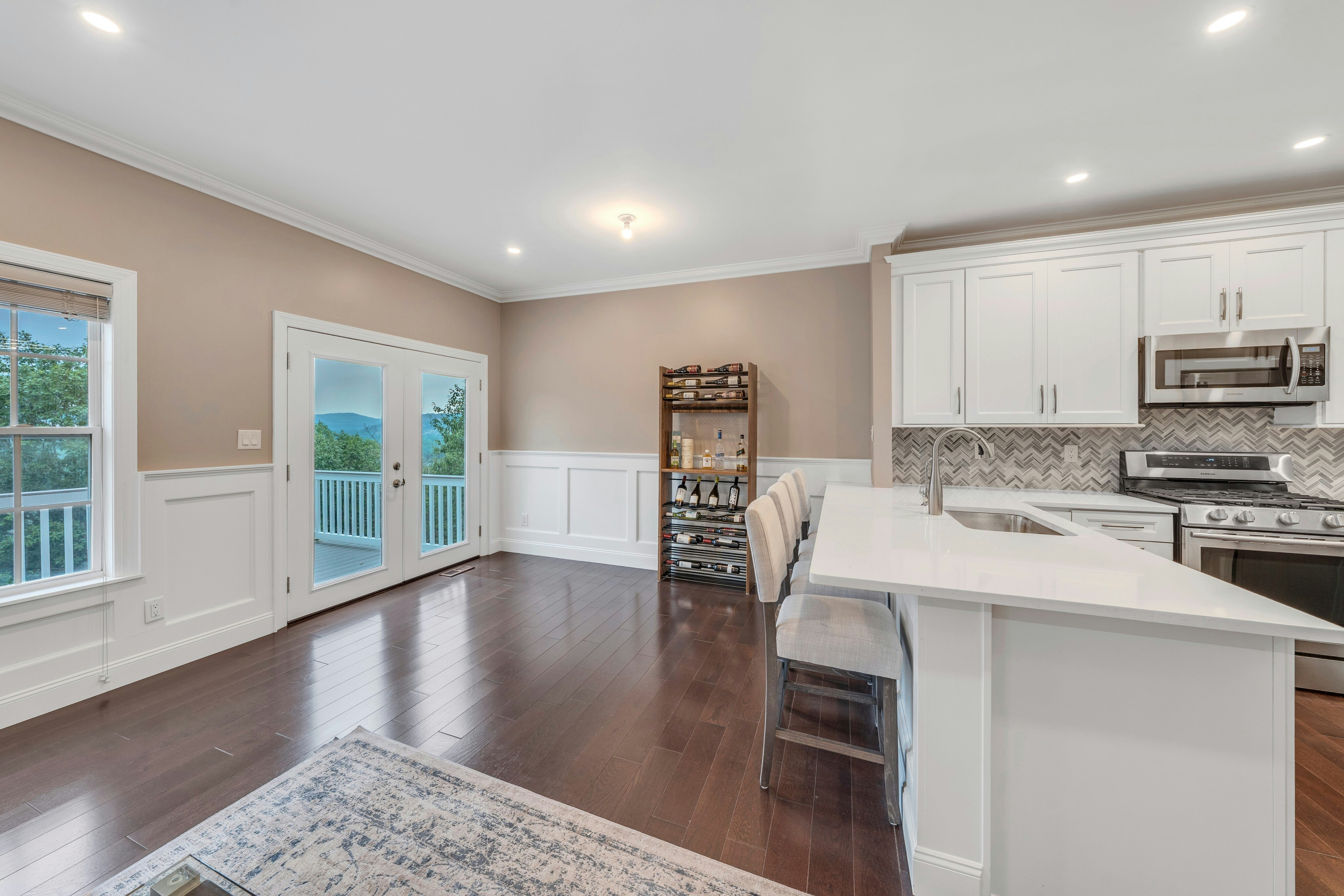 192 Ridge Drive 
