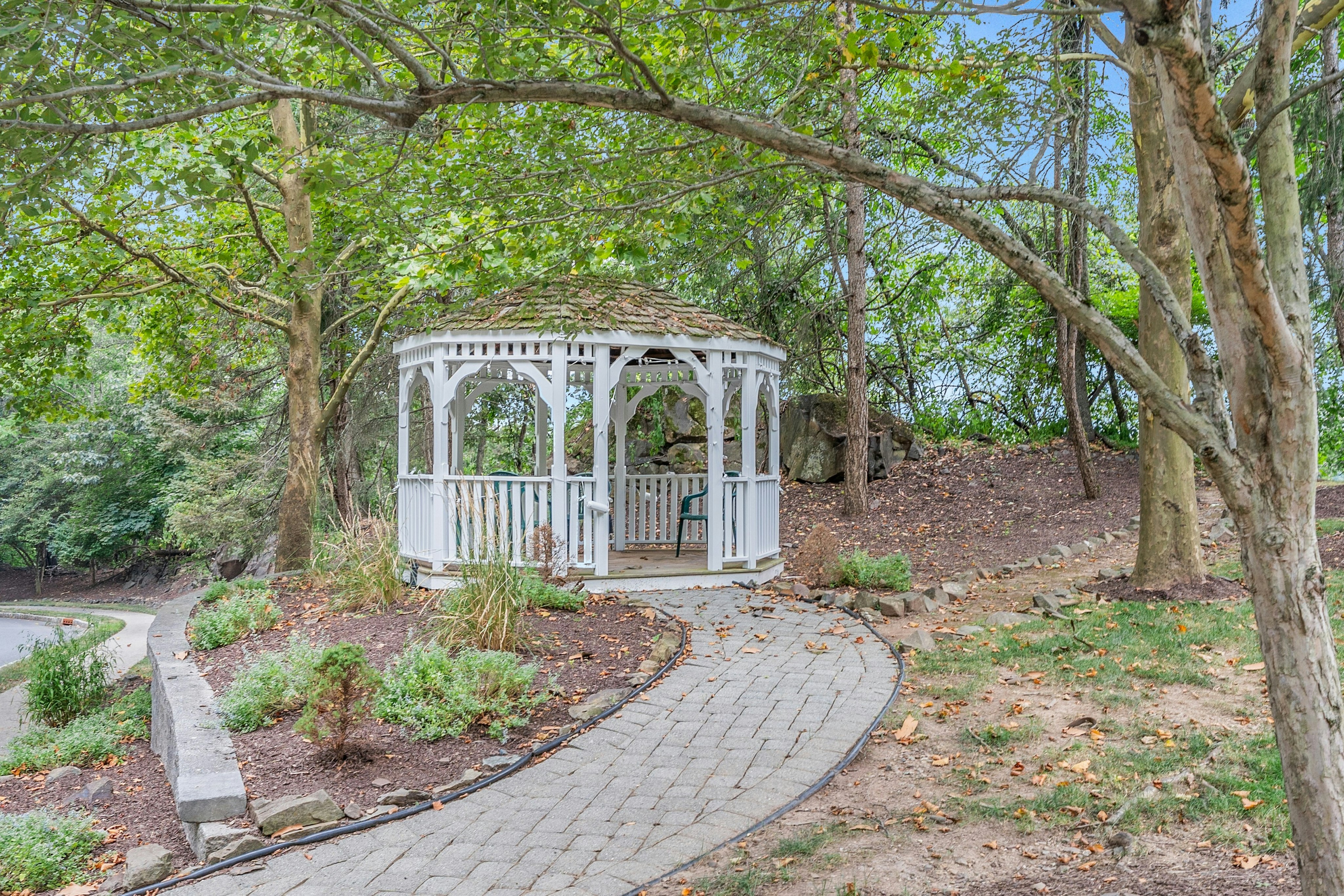 192 Ridge Drive 