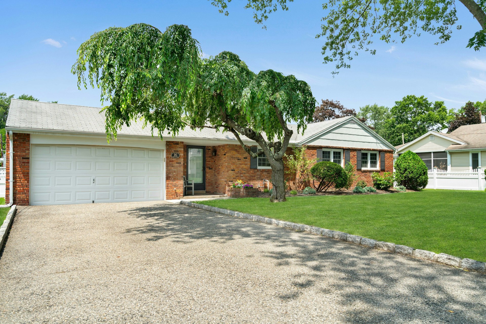 16 Sullivan Drive