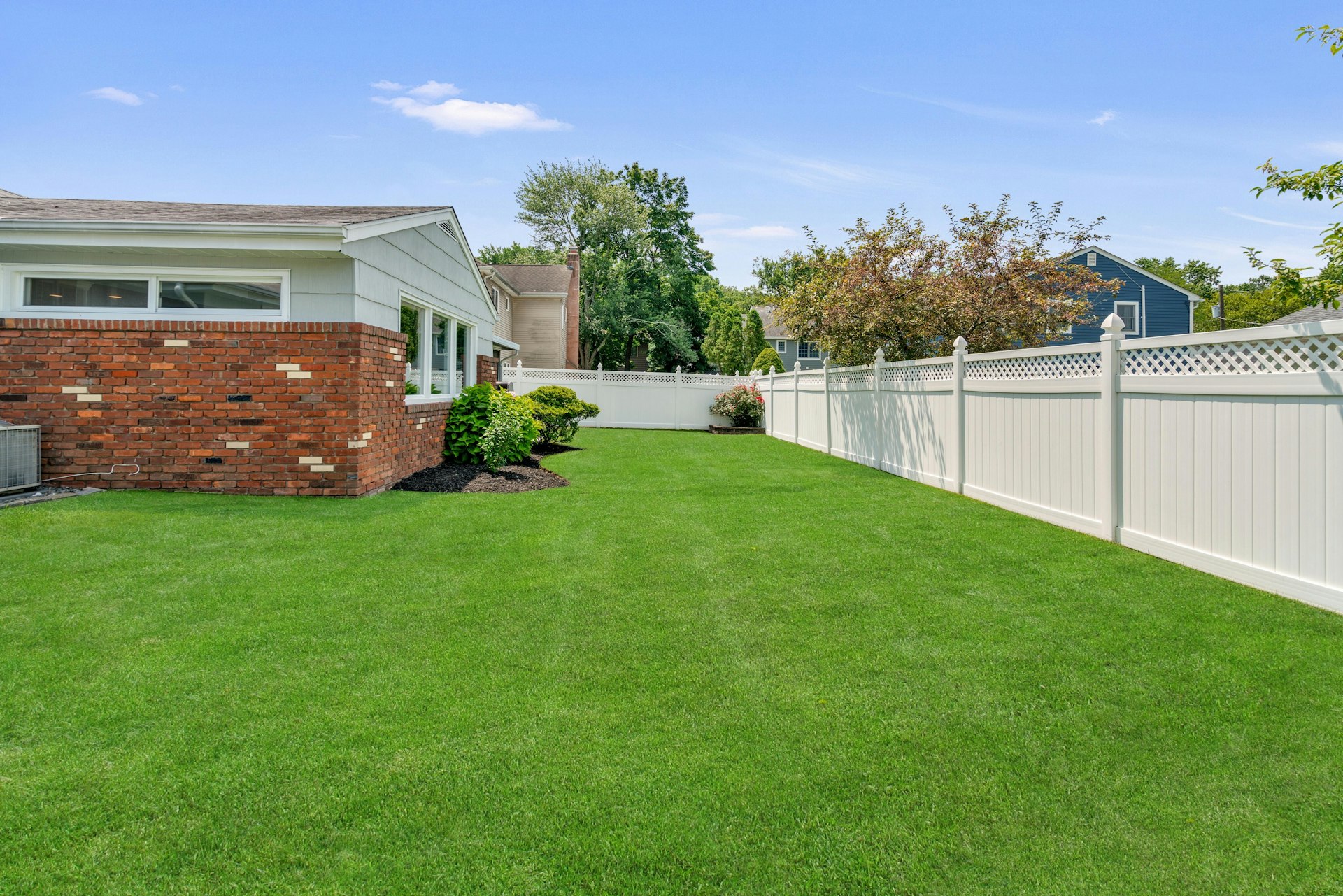 16 Sullivan Drive