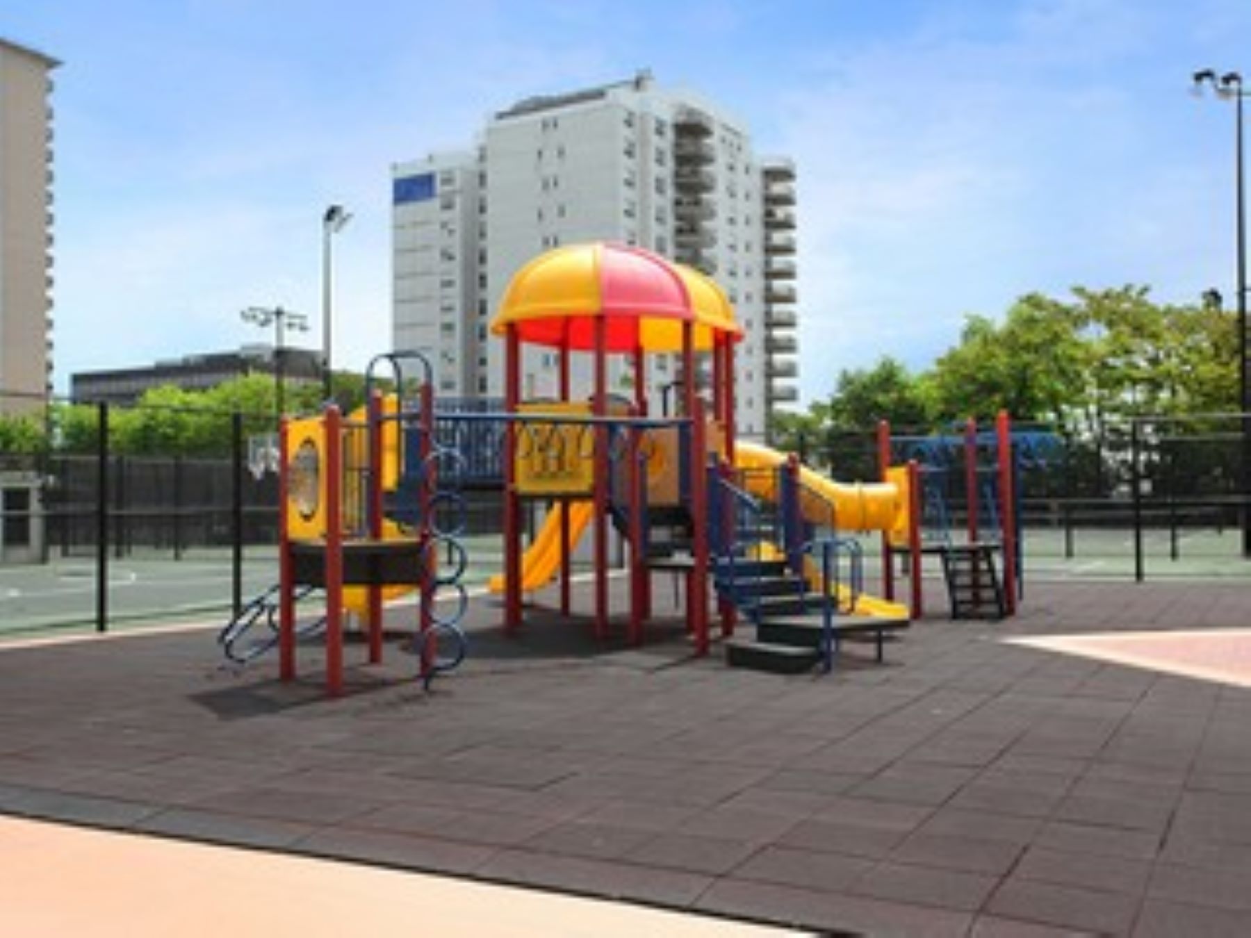 2000 Linwood Avenue Unit# #18M