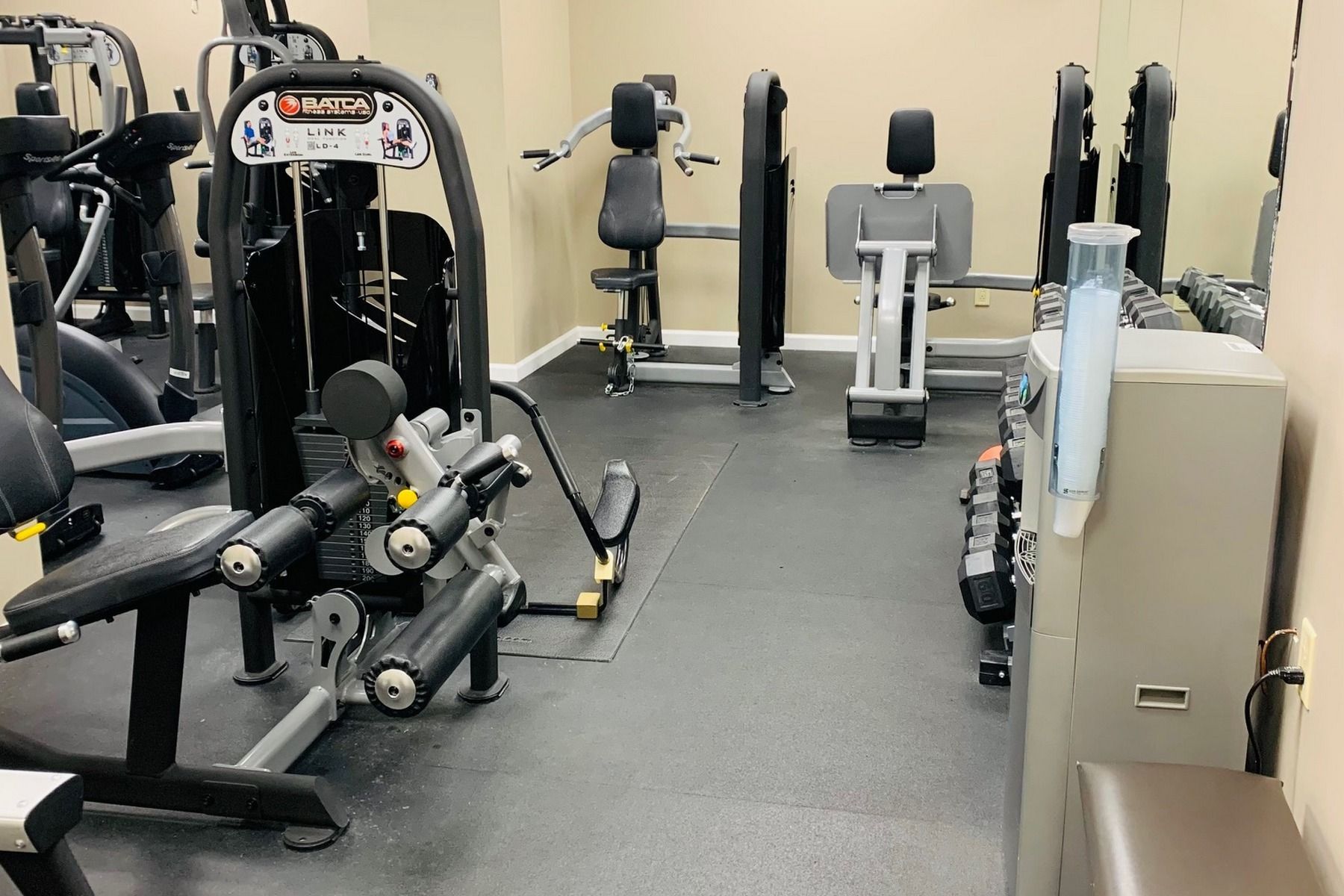 2000 Linwood Avenue Unit# #18M