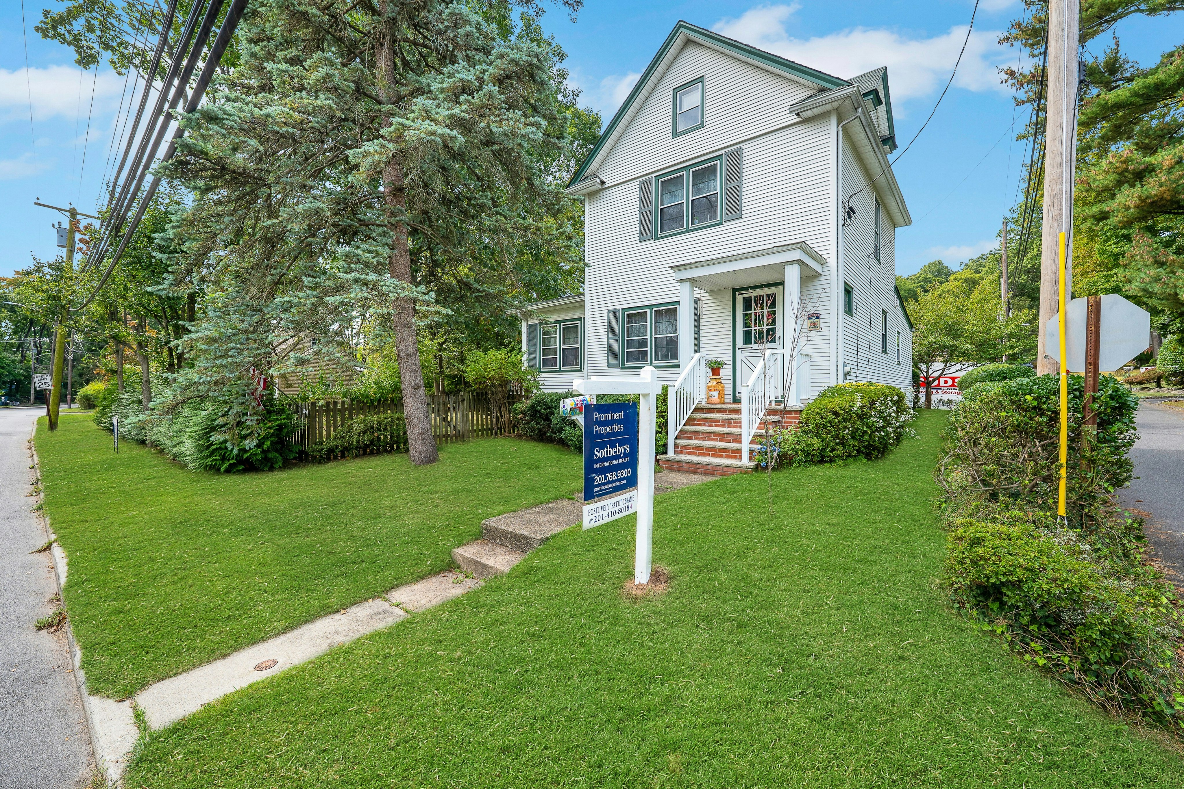 61 Jefferson Avenue 