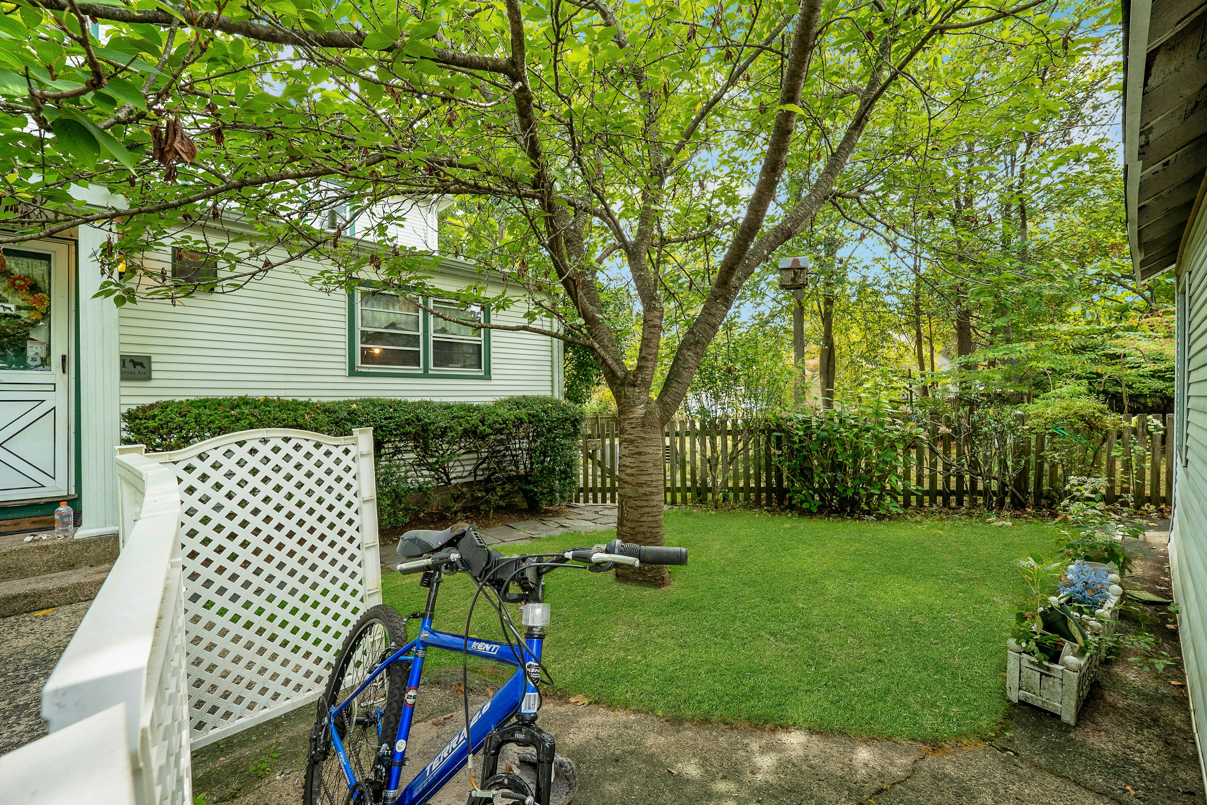 61 Jefferson Avenue 