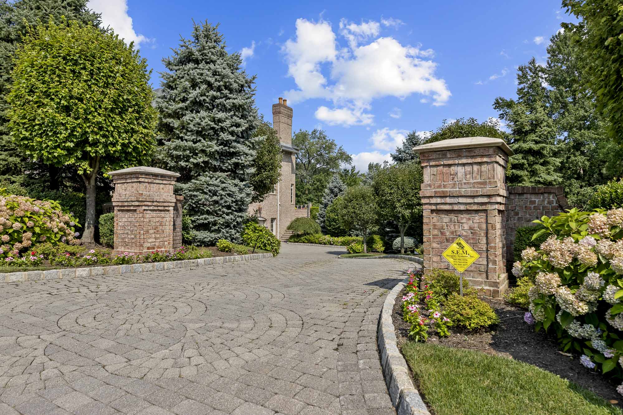 196 Vaccaro Drive