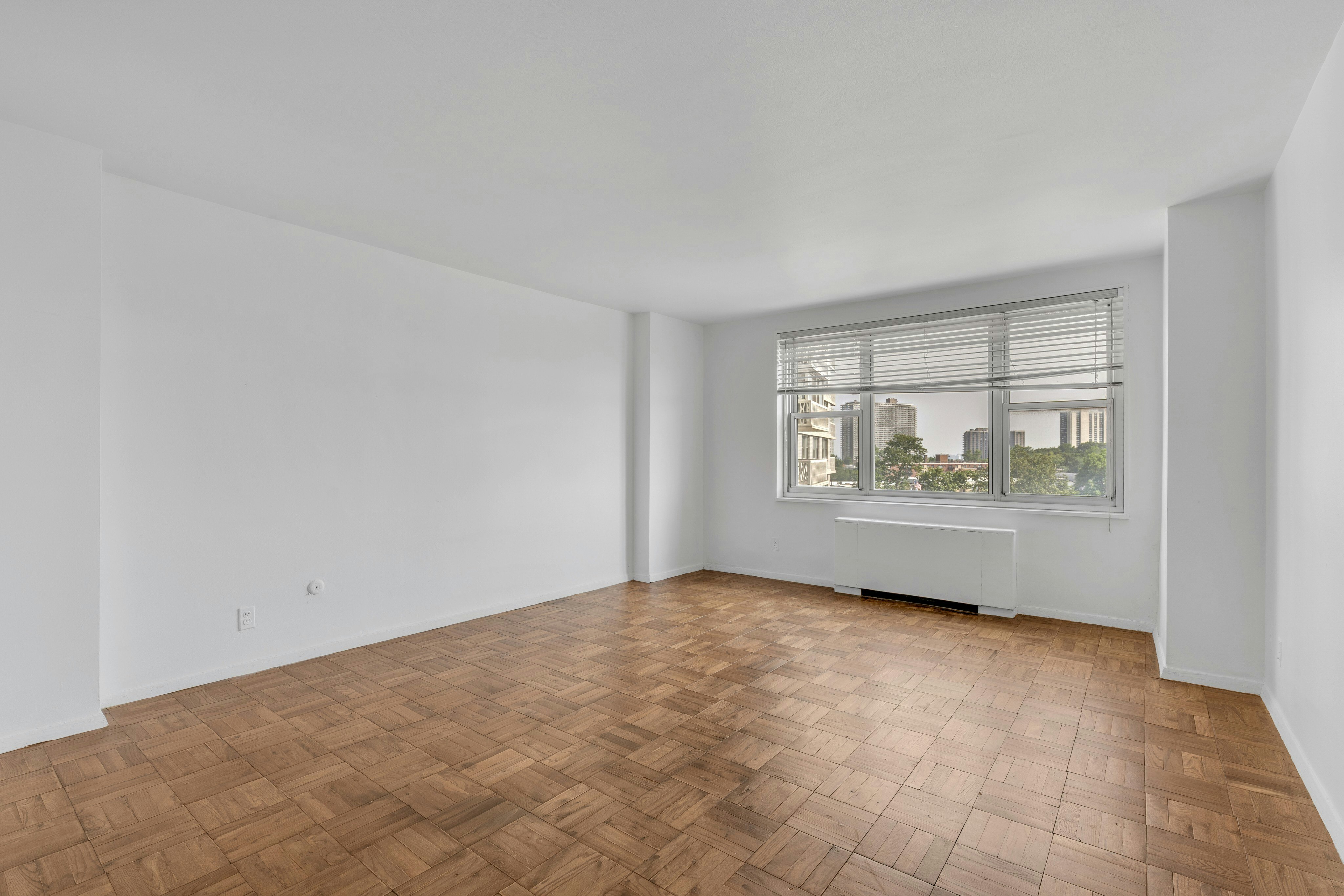 2000 Linwood Ave #6M 