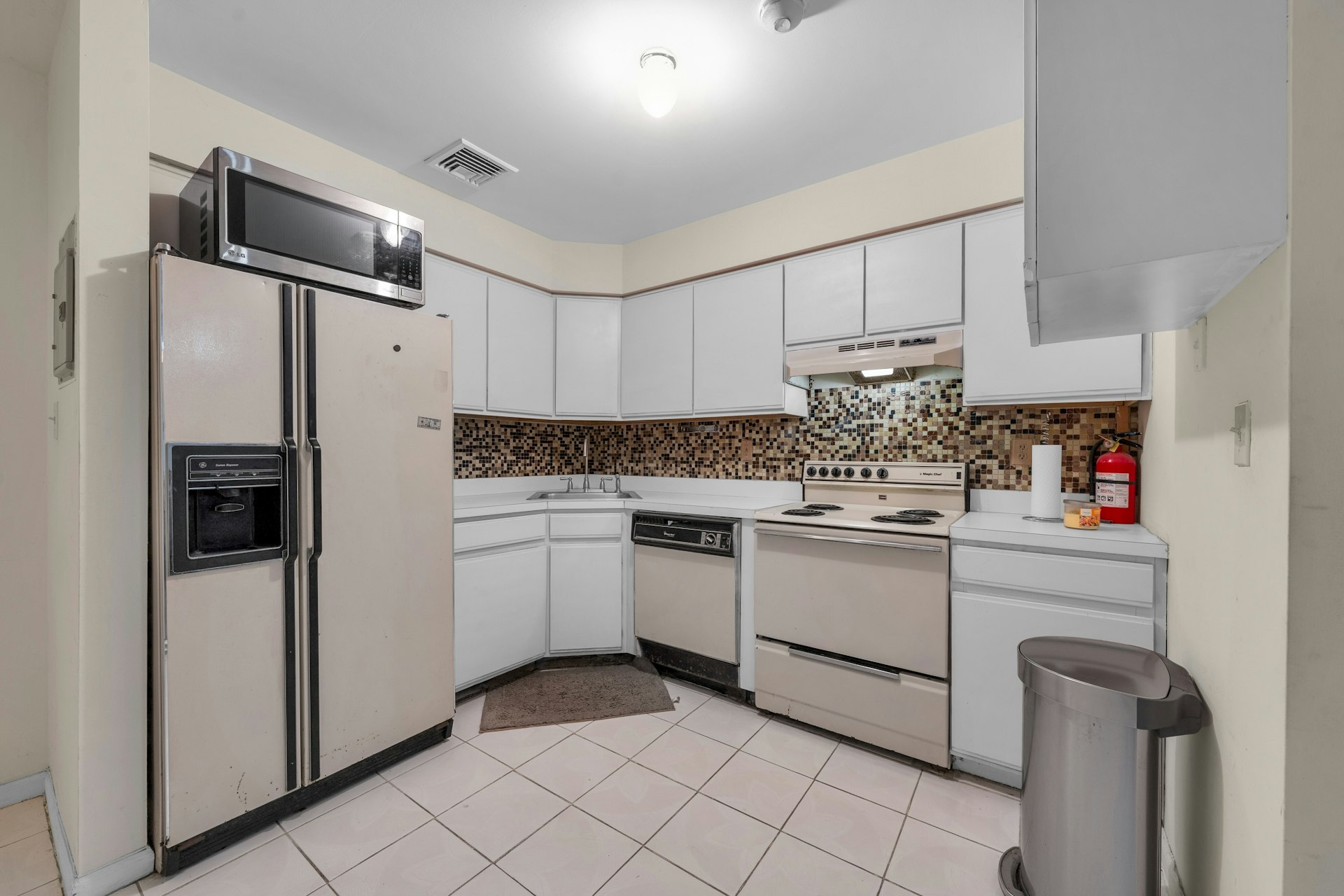 535-541 Bayway Ave 1D