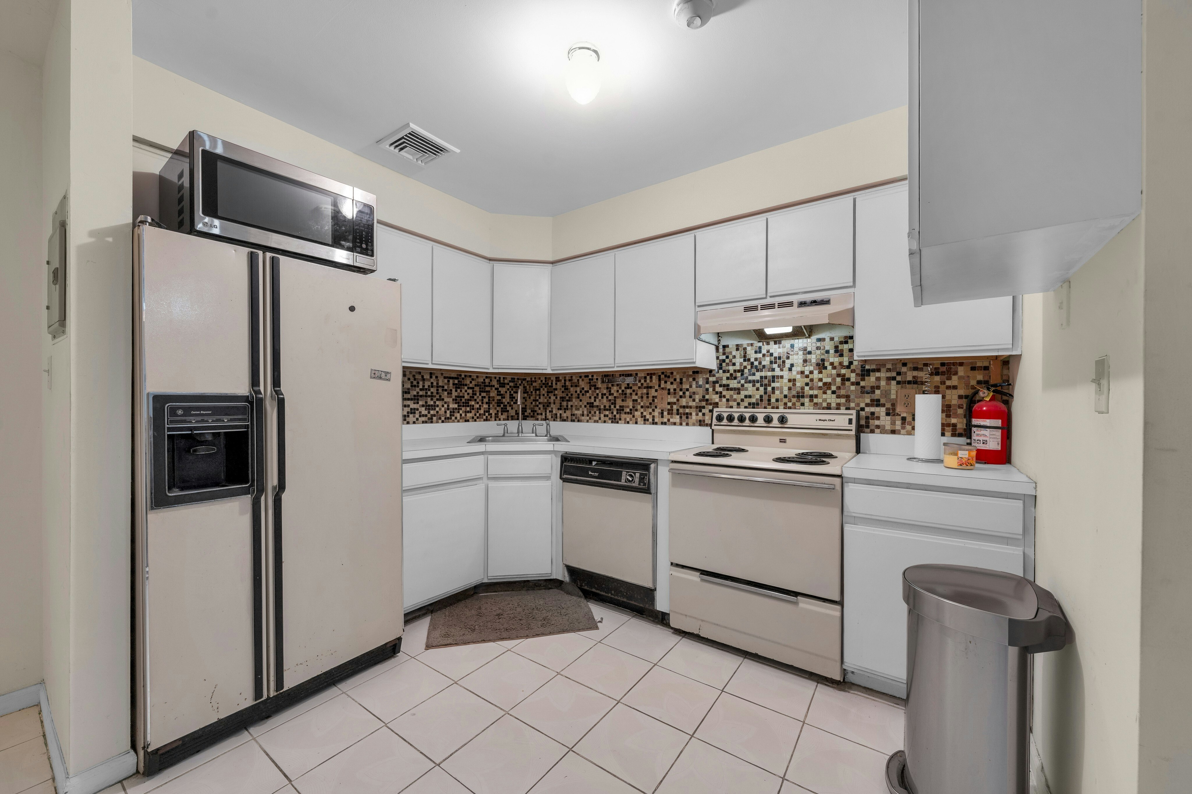 535-541 Bayway Ave 1D