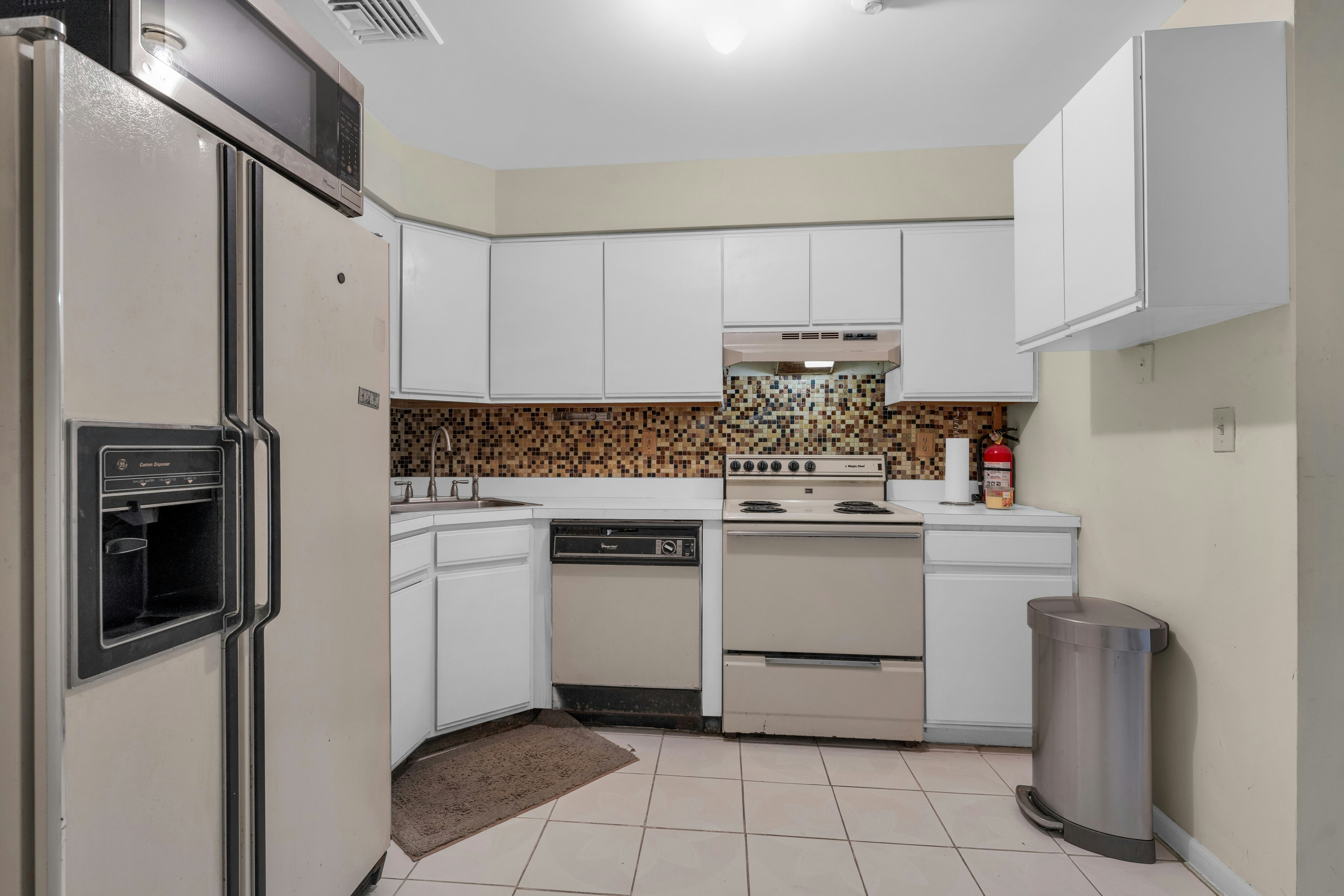 535-541 Bayway Ave 1D