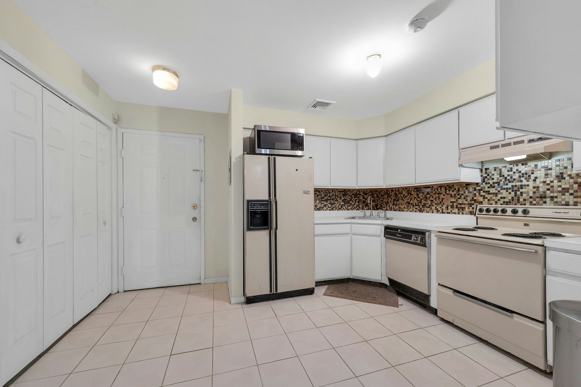 535-541 Bayway Ave 1D