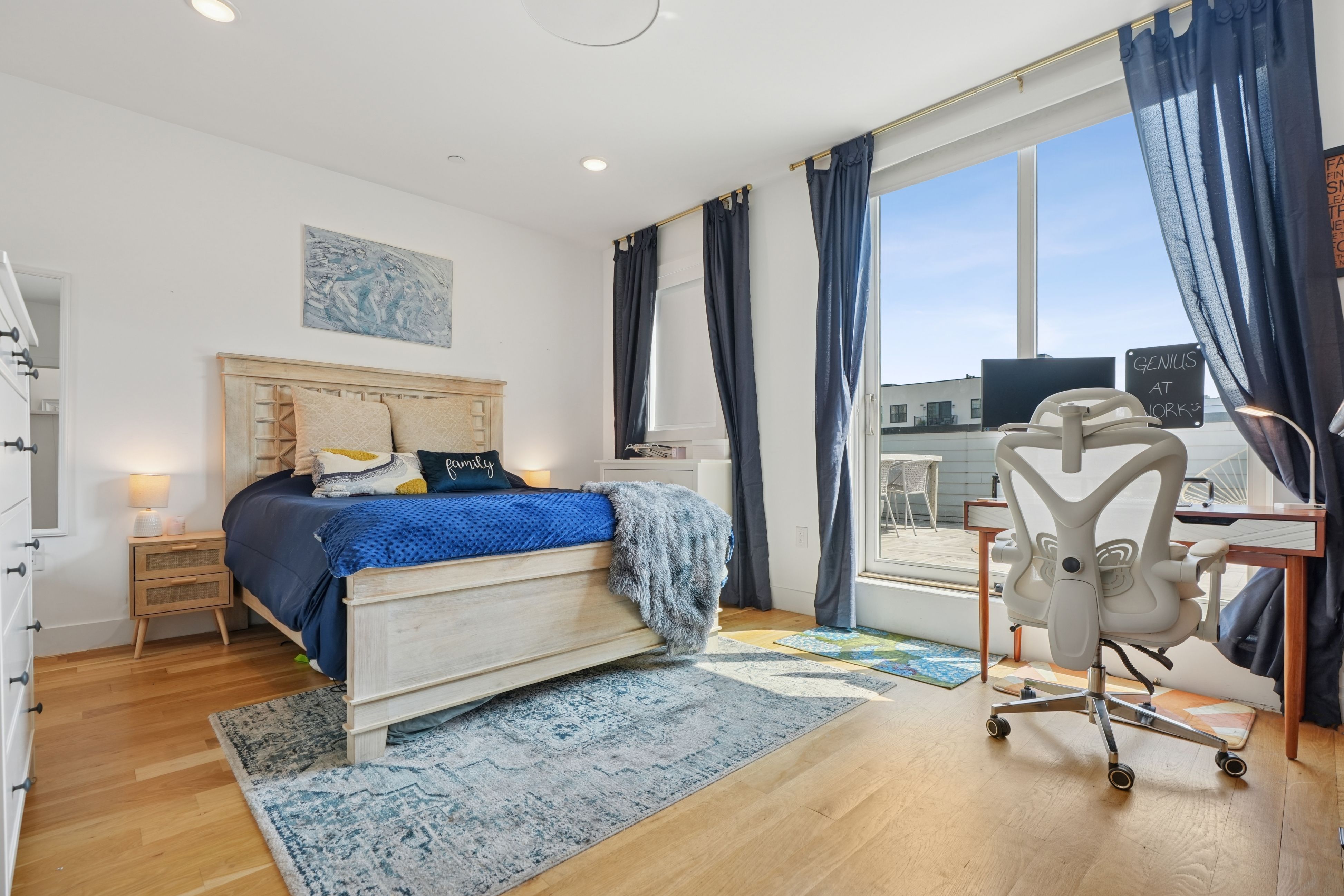 382 7th Street #4 