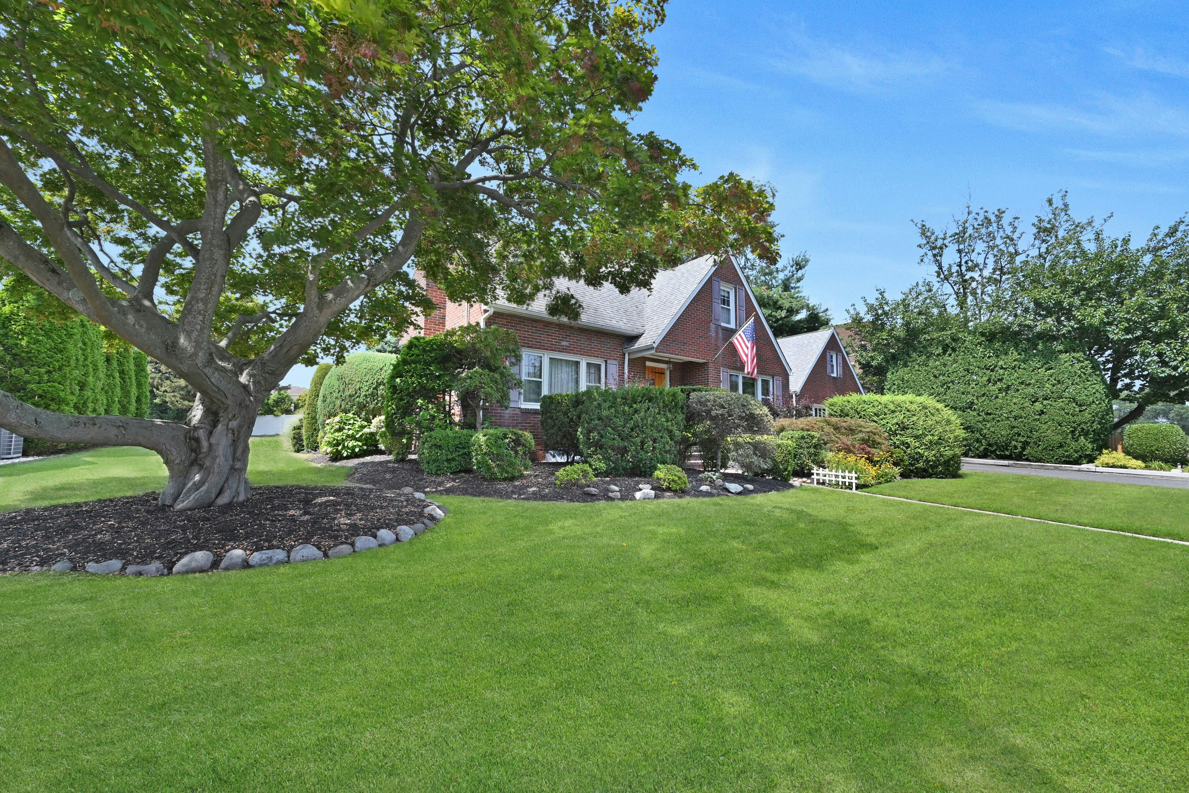 345 Jaeger Avenue 