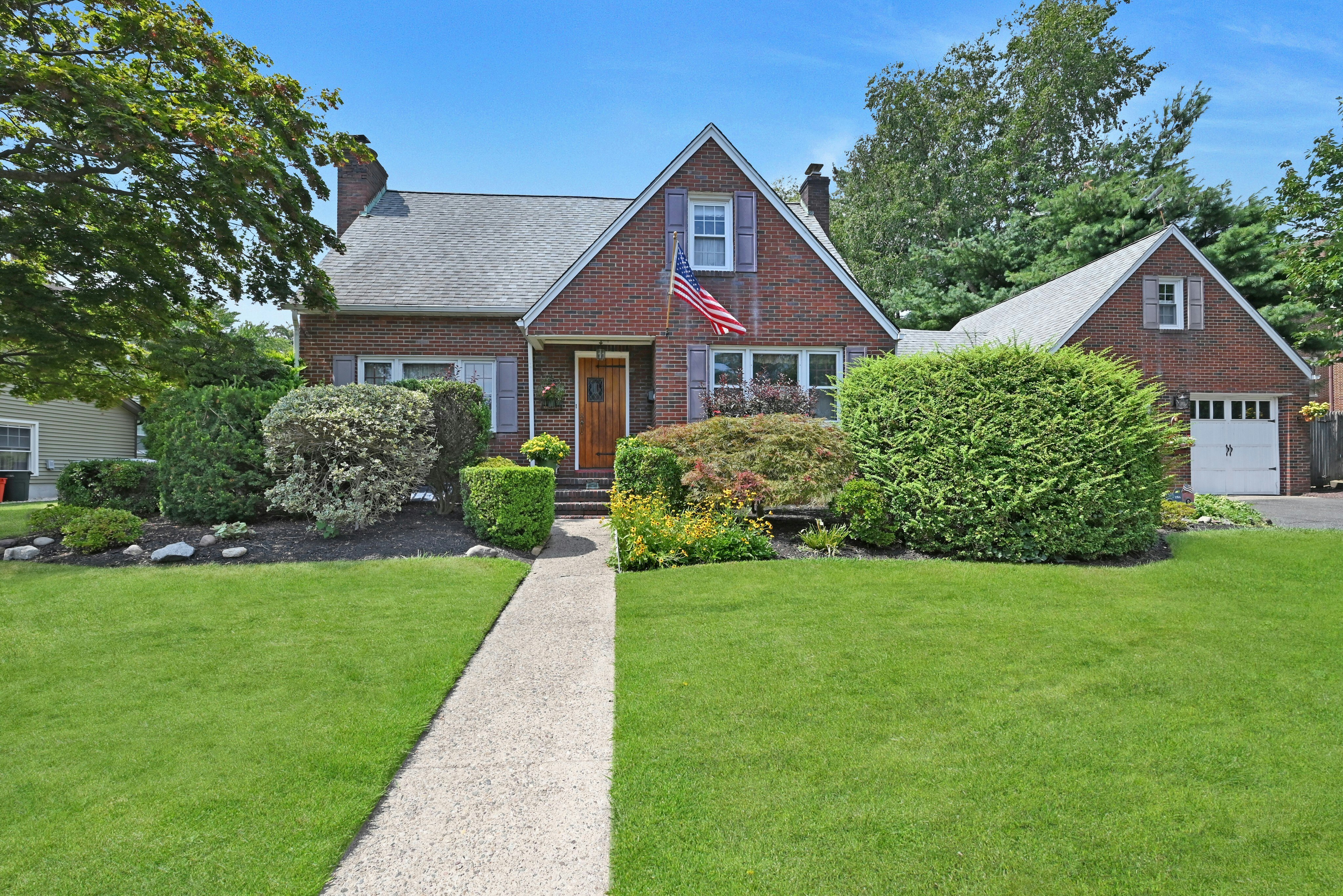 345 Jaeger Avenue 