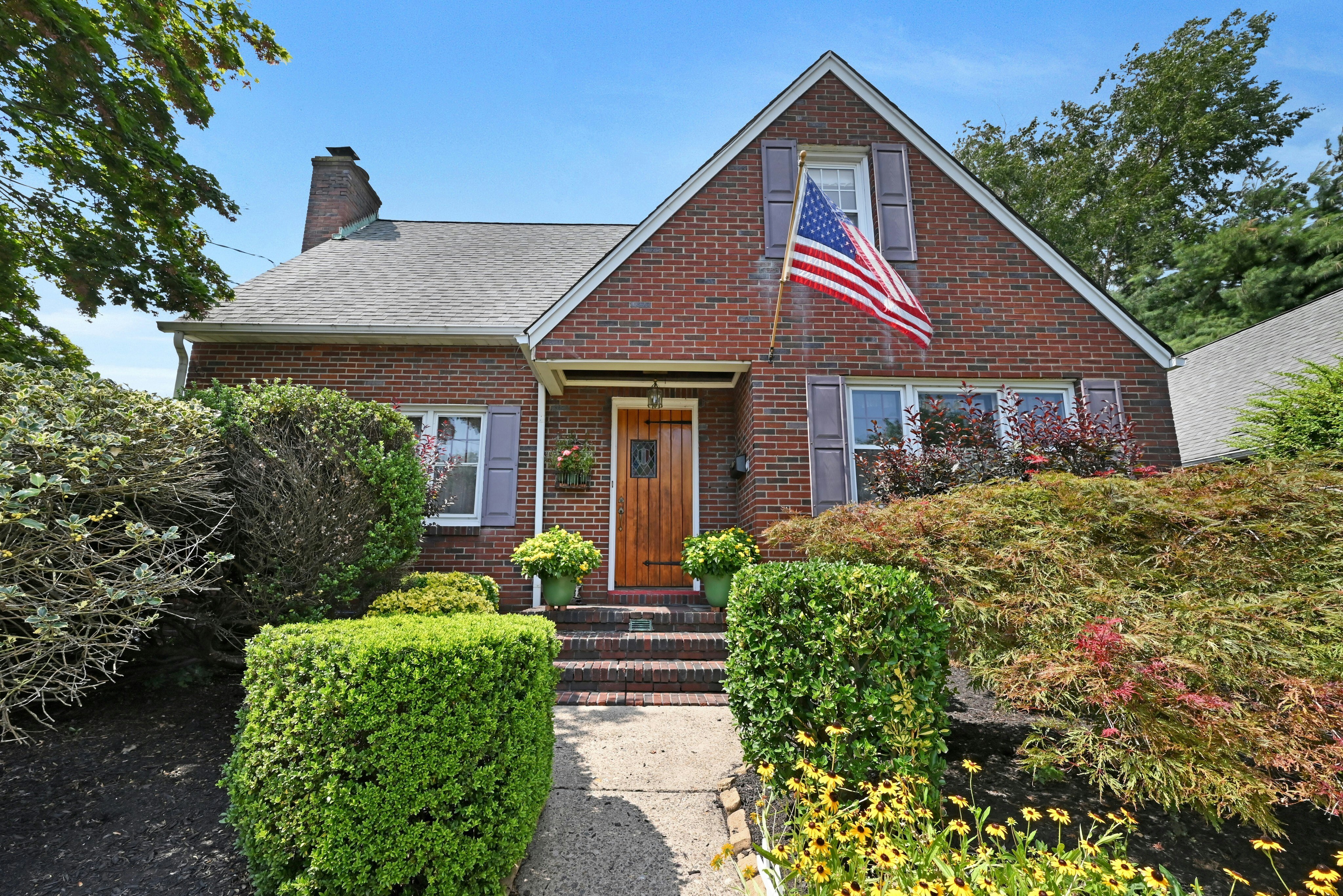 345 Jaeger Avenue 