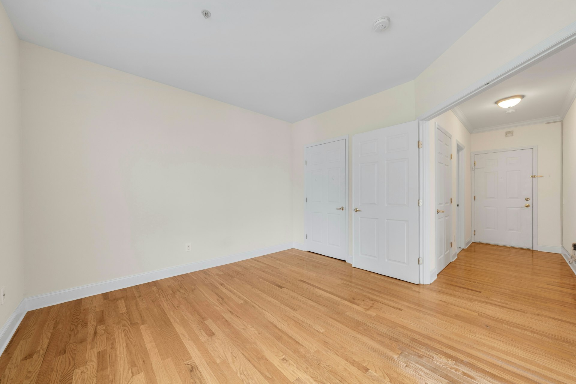 1100 River Road Unit# 201