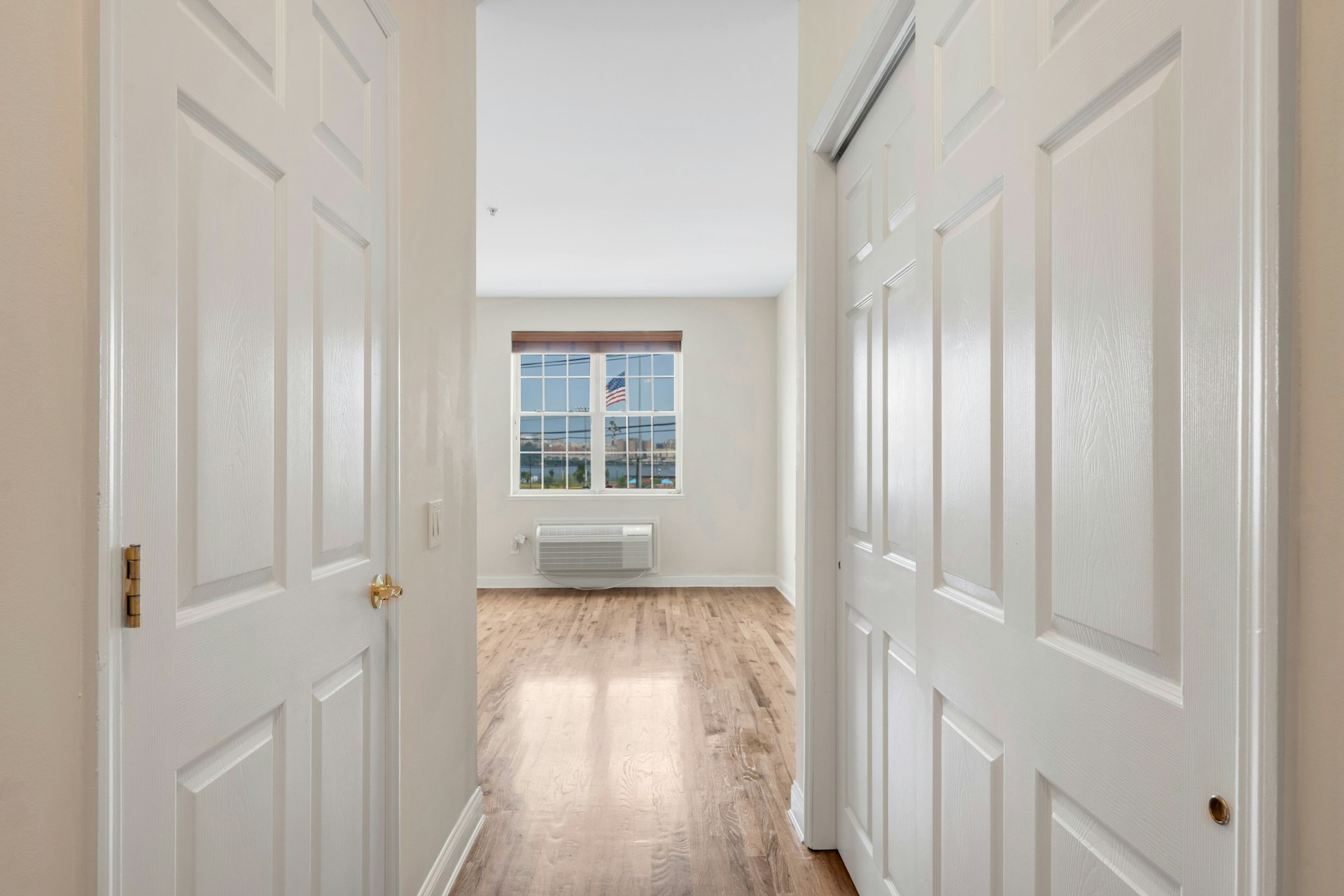 1100 River Road Unit# 201