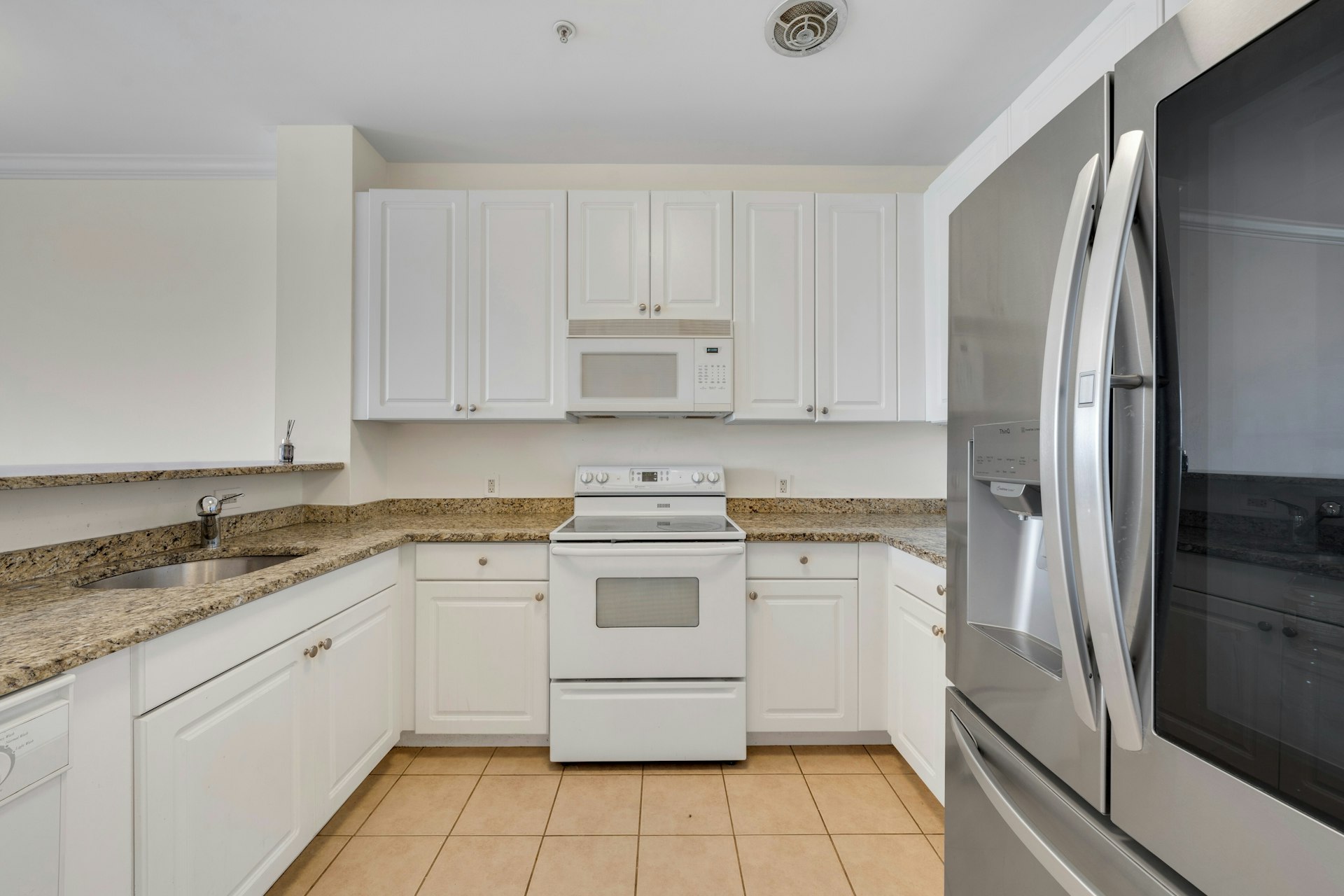 1100 River Road Unit# 201