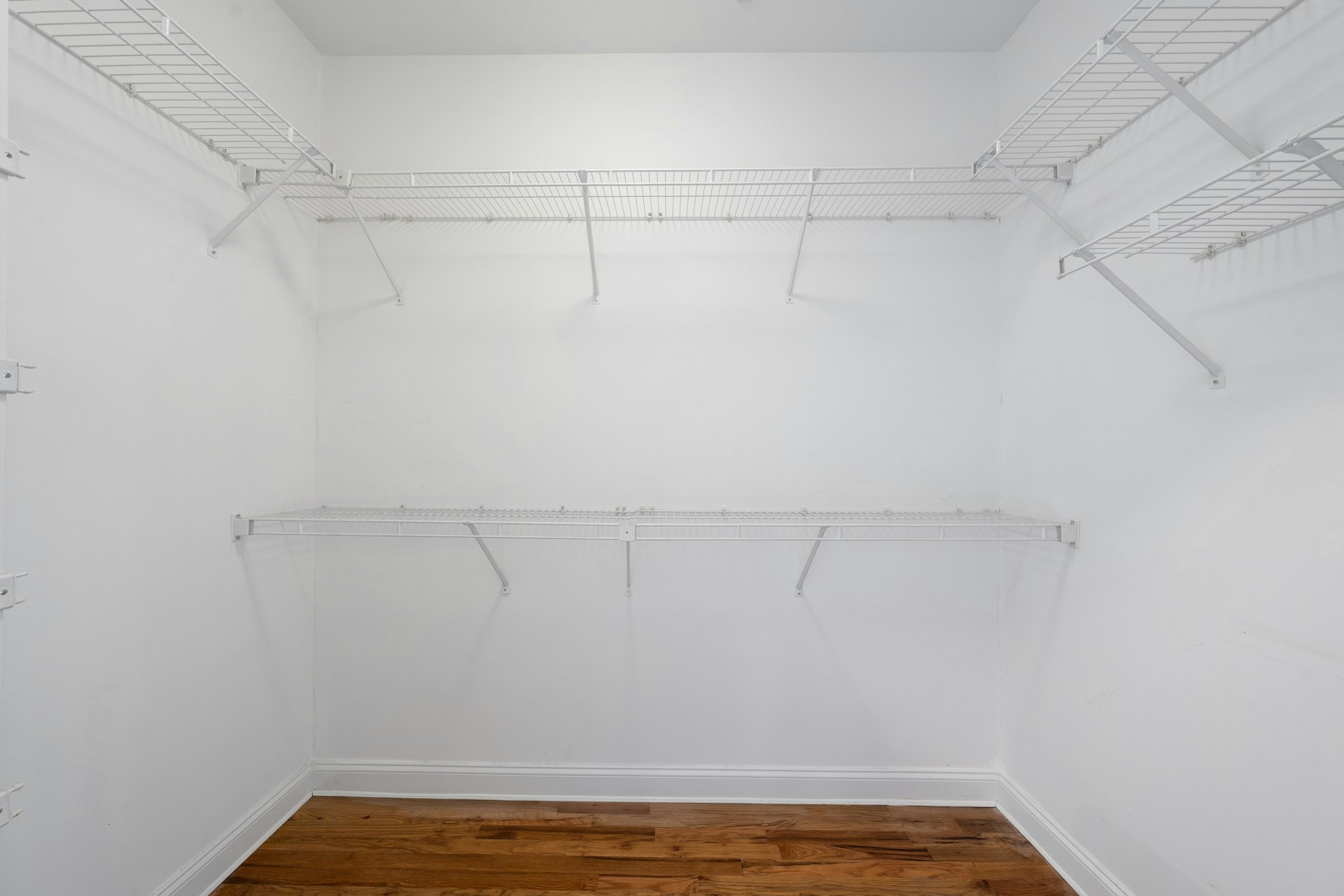 1100 River Road Unit# 201