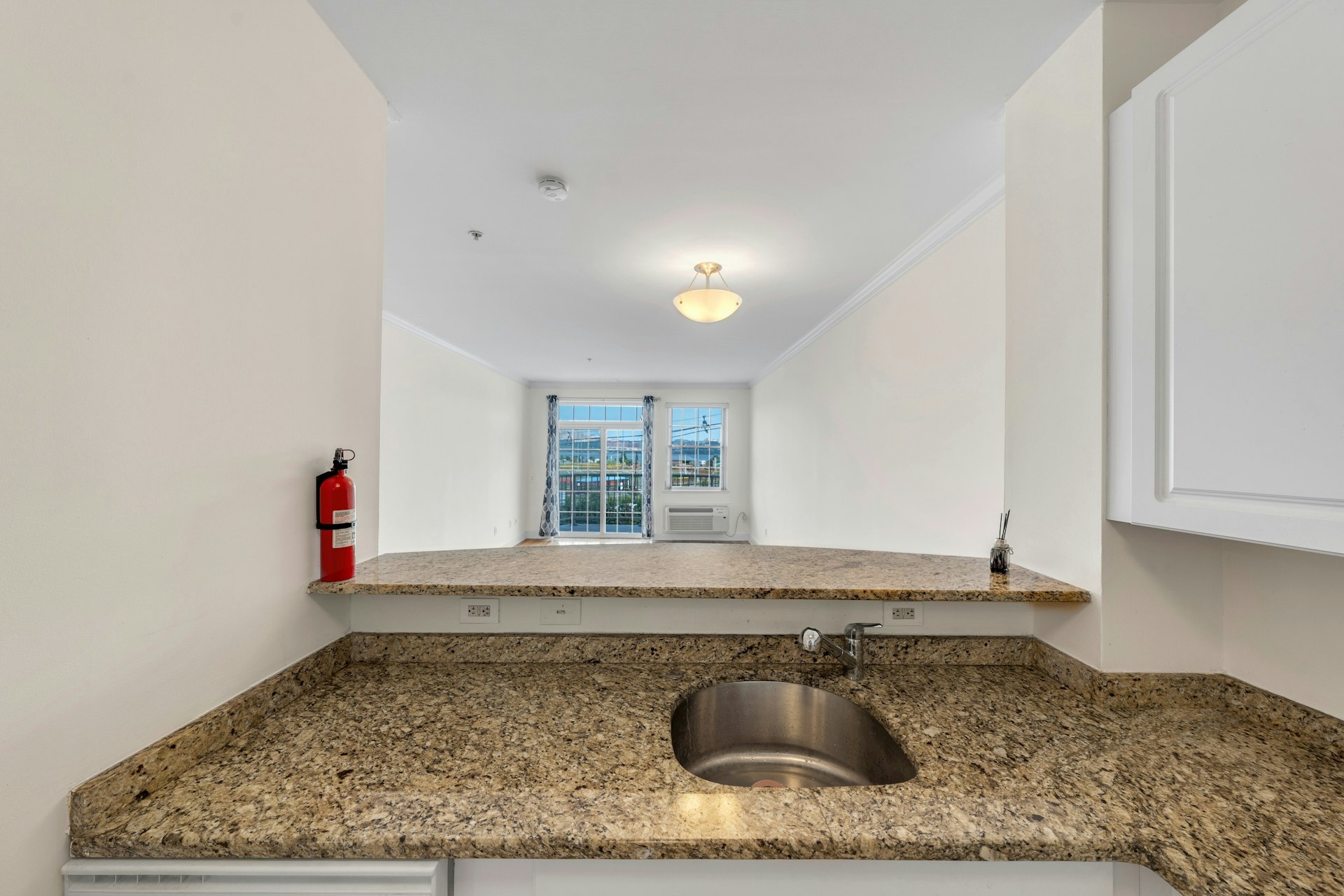 1100 River Road Unit# 201