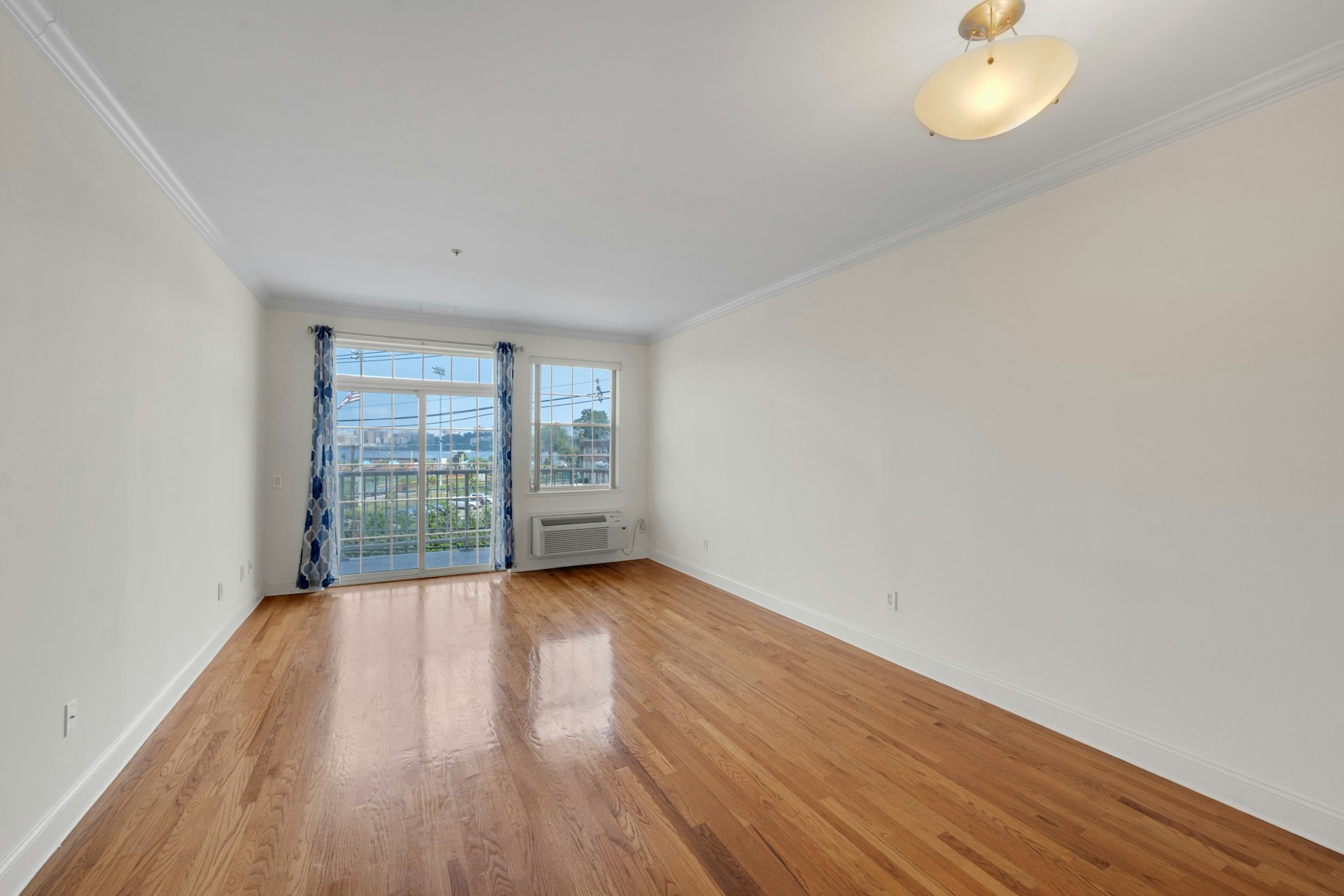 1100 River Road Unit# 201