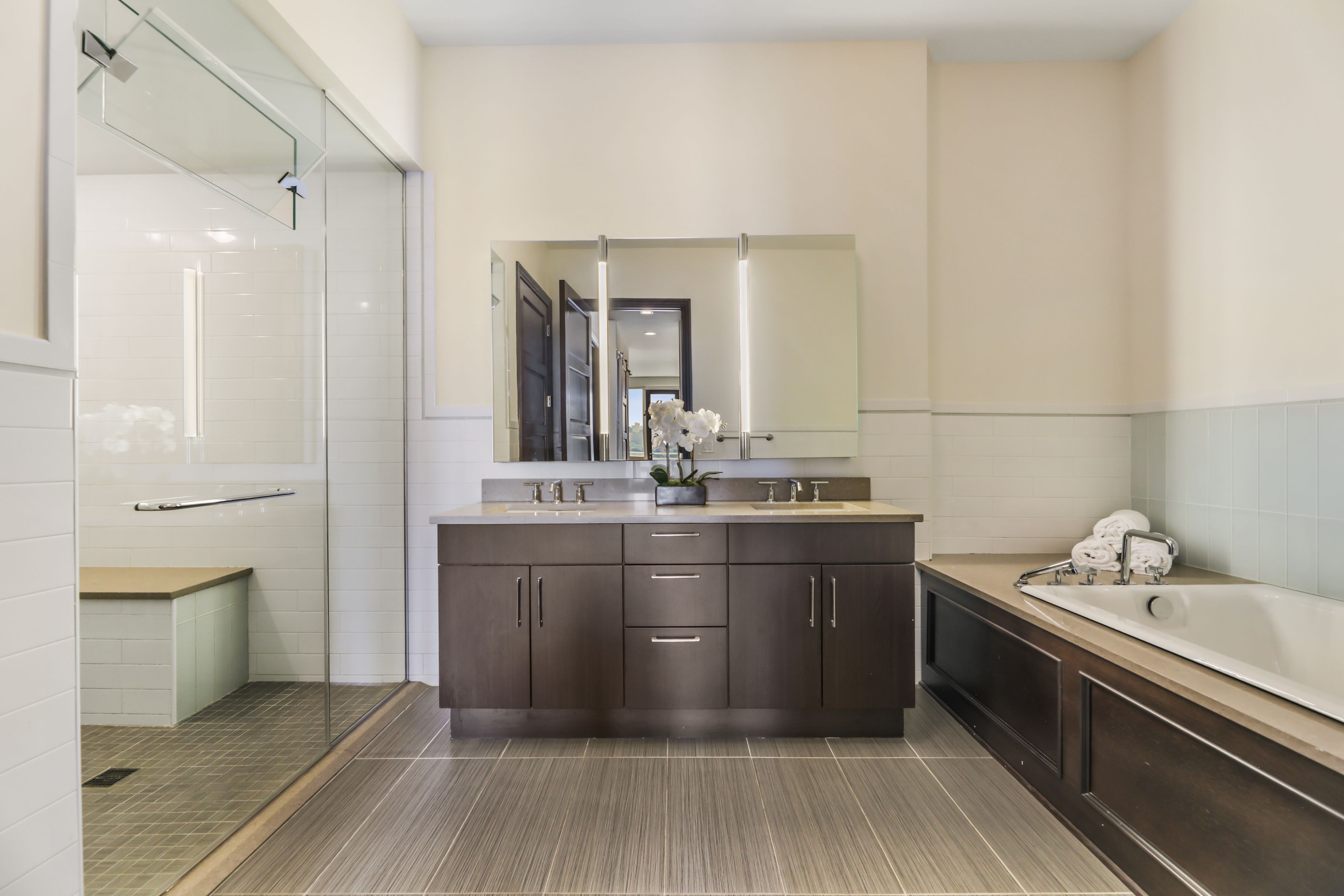 9 Somerset Lane #PH606-607 