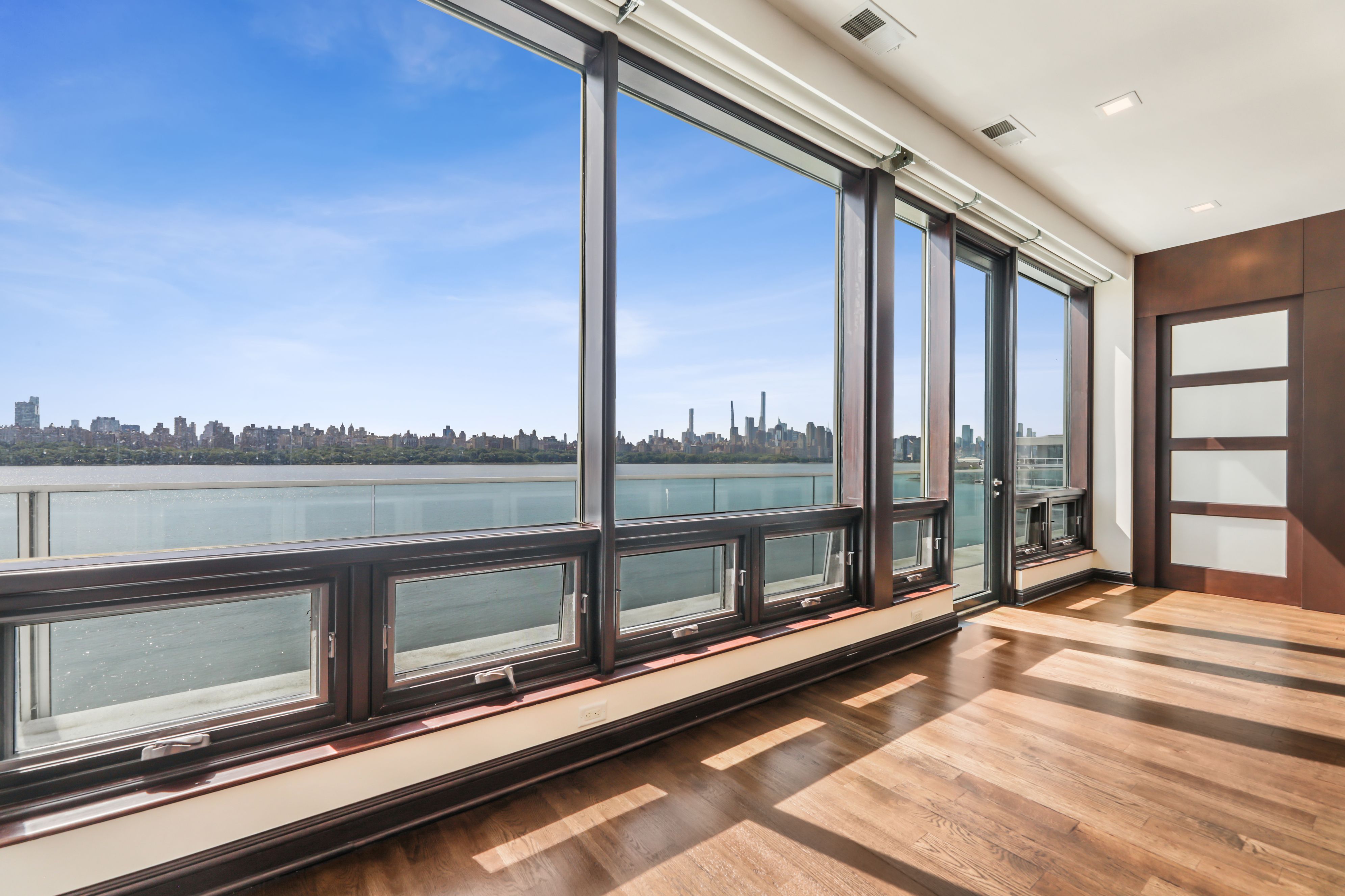 9 Somerset Lane #PH606-607 