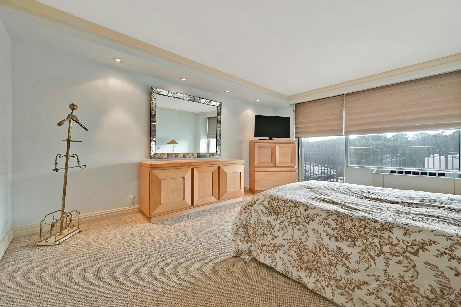 1530 Palisade Avenue 1L