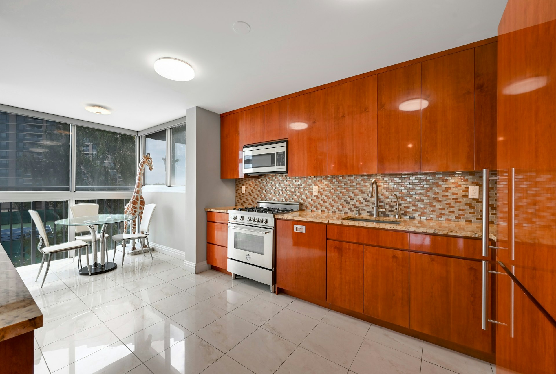 1530 Palisade Avenue 1L