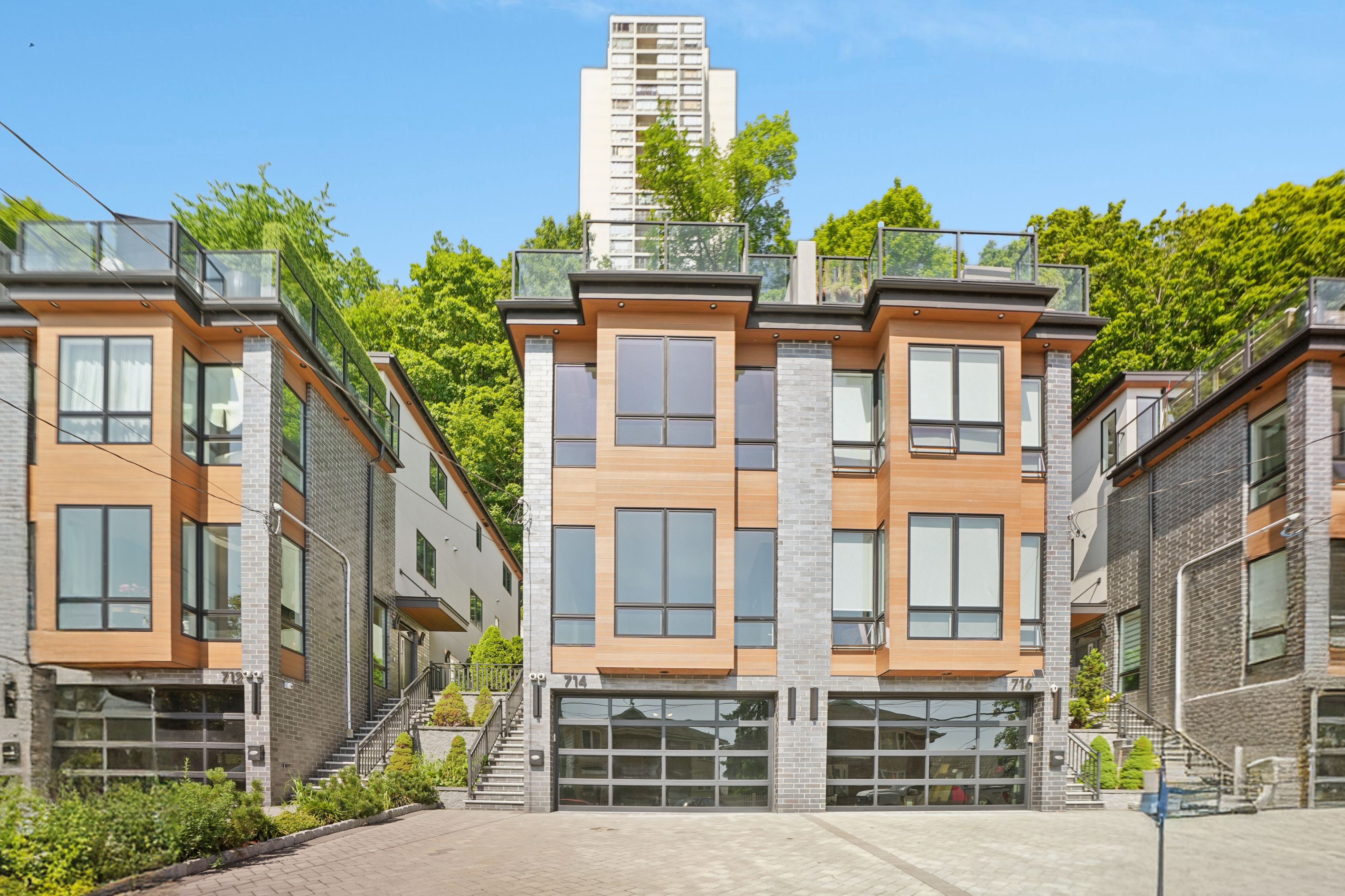 714 Undercliff Avenue Unit# 714