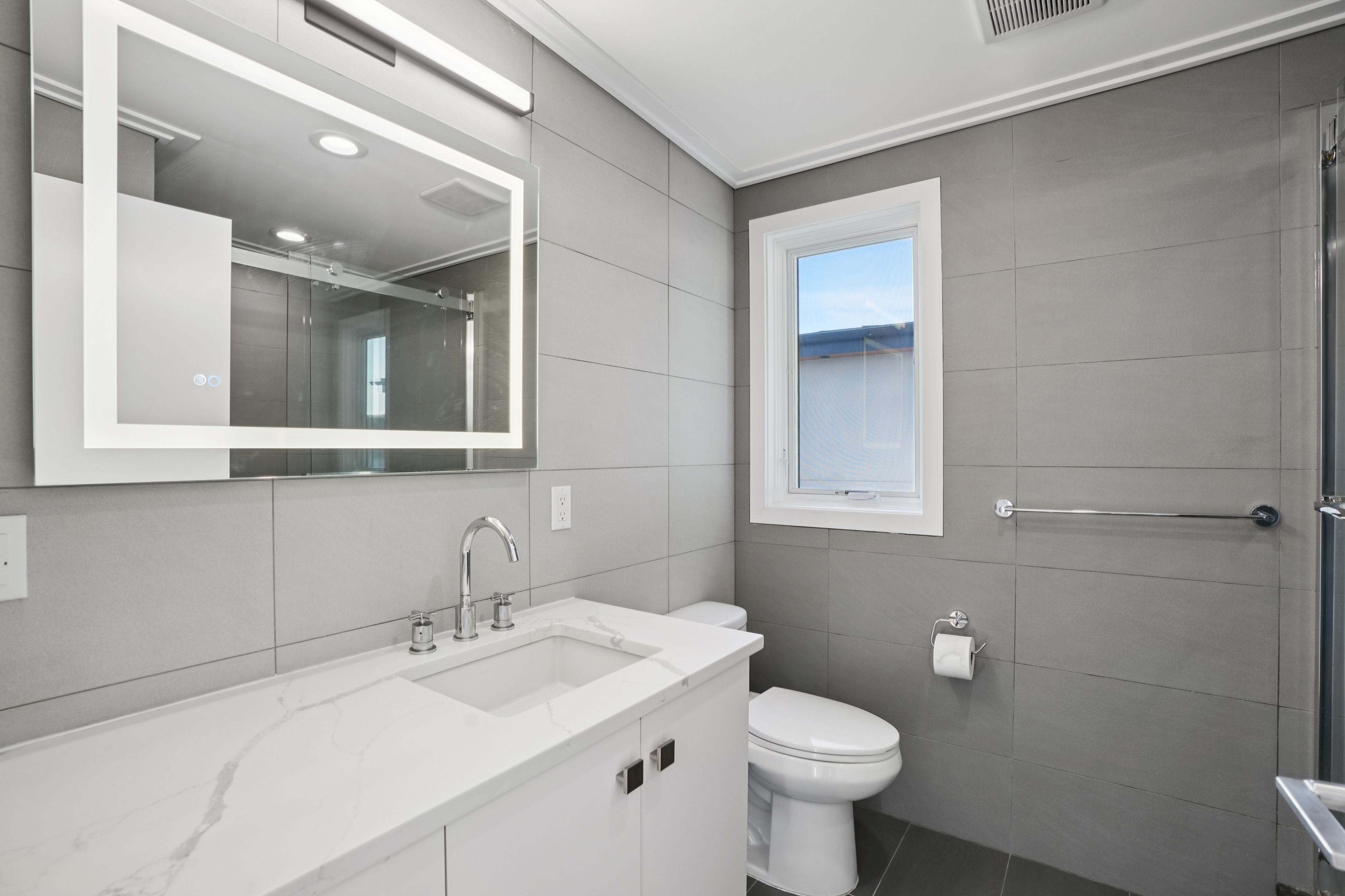 714 Undercliff Avenue Unit# 714