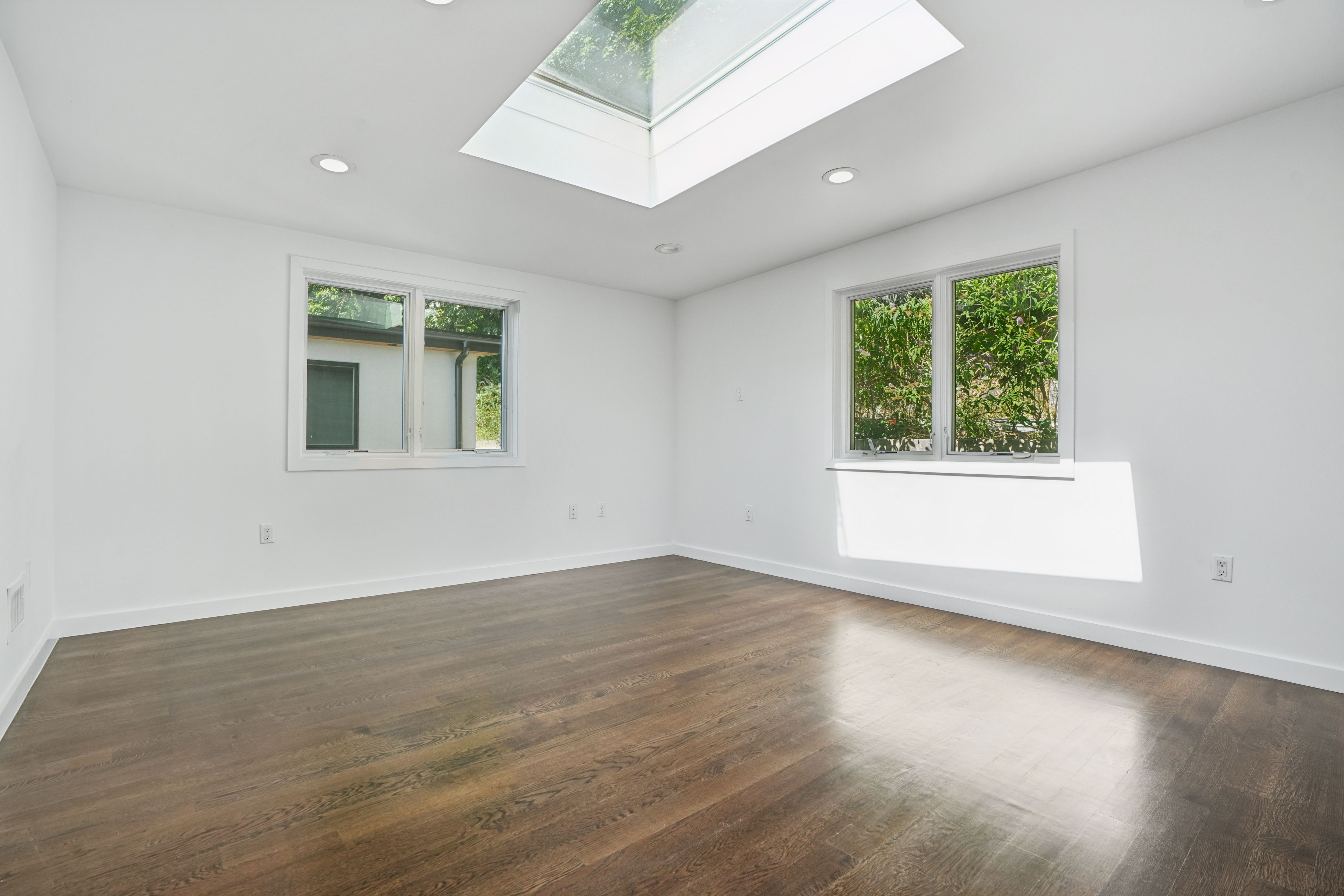 714 Undercliff Avenue Unit# 714