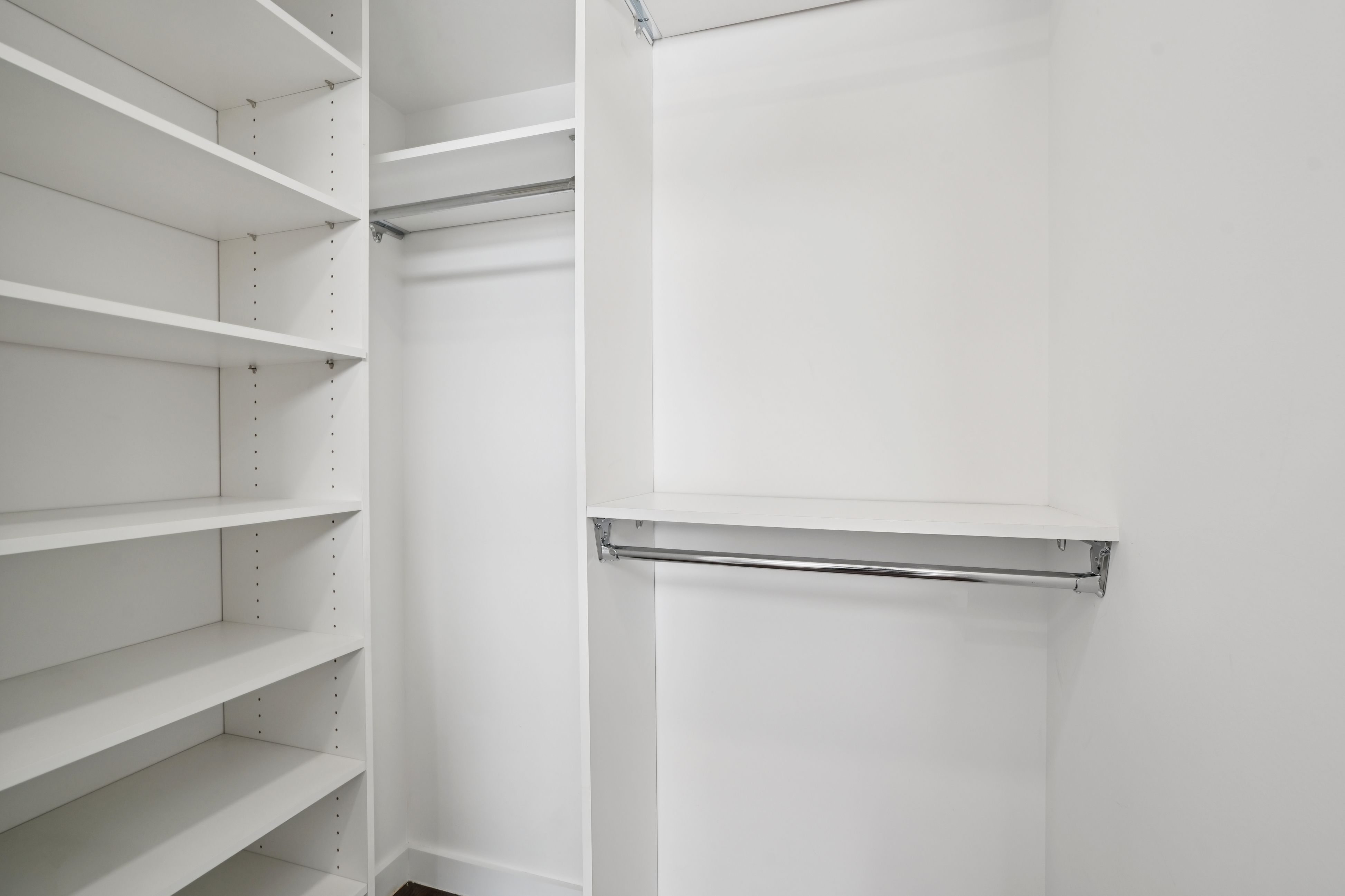 714 Undercliff Avenue Unit# 714