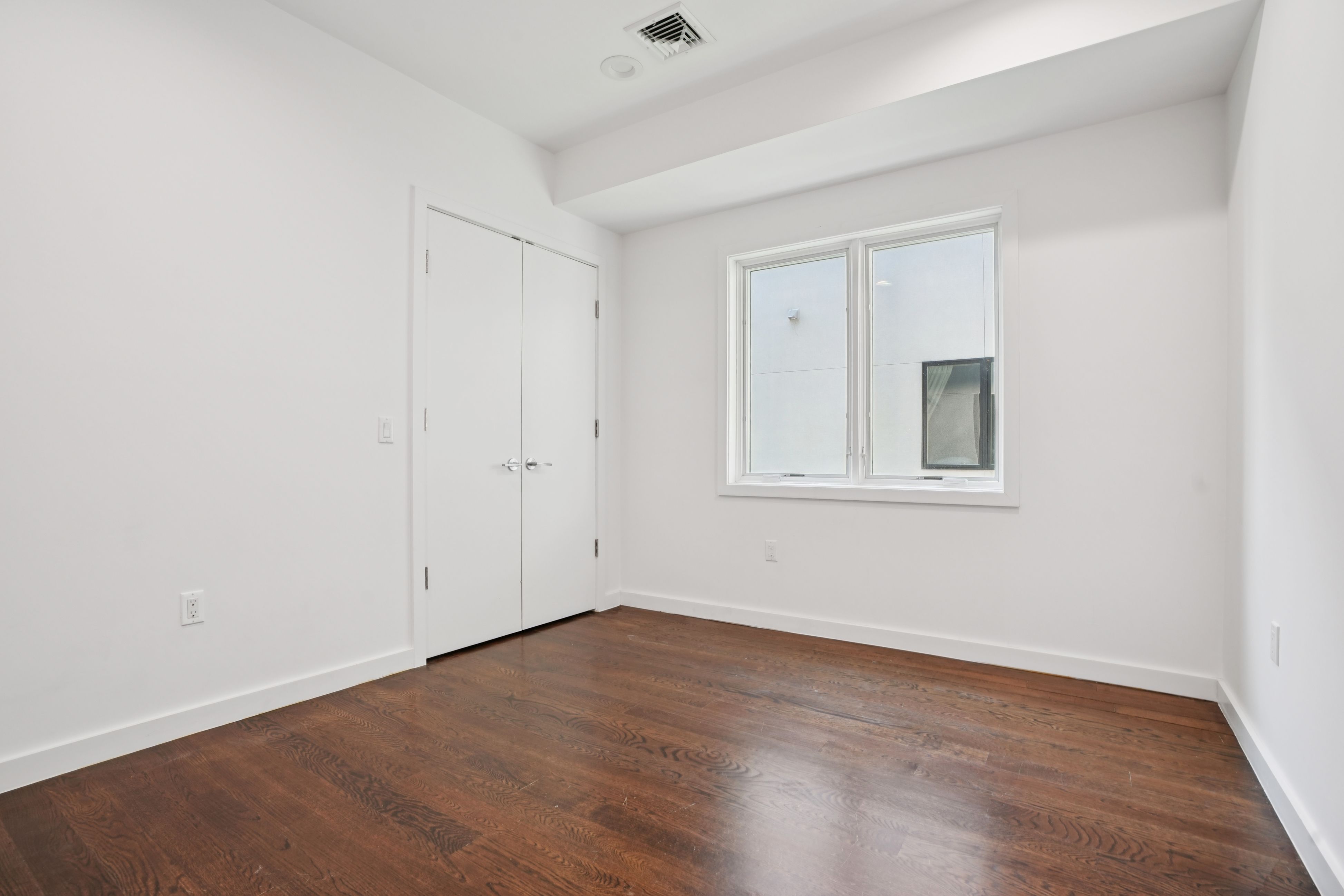 714 Undercliff Avenue Unit# 714