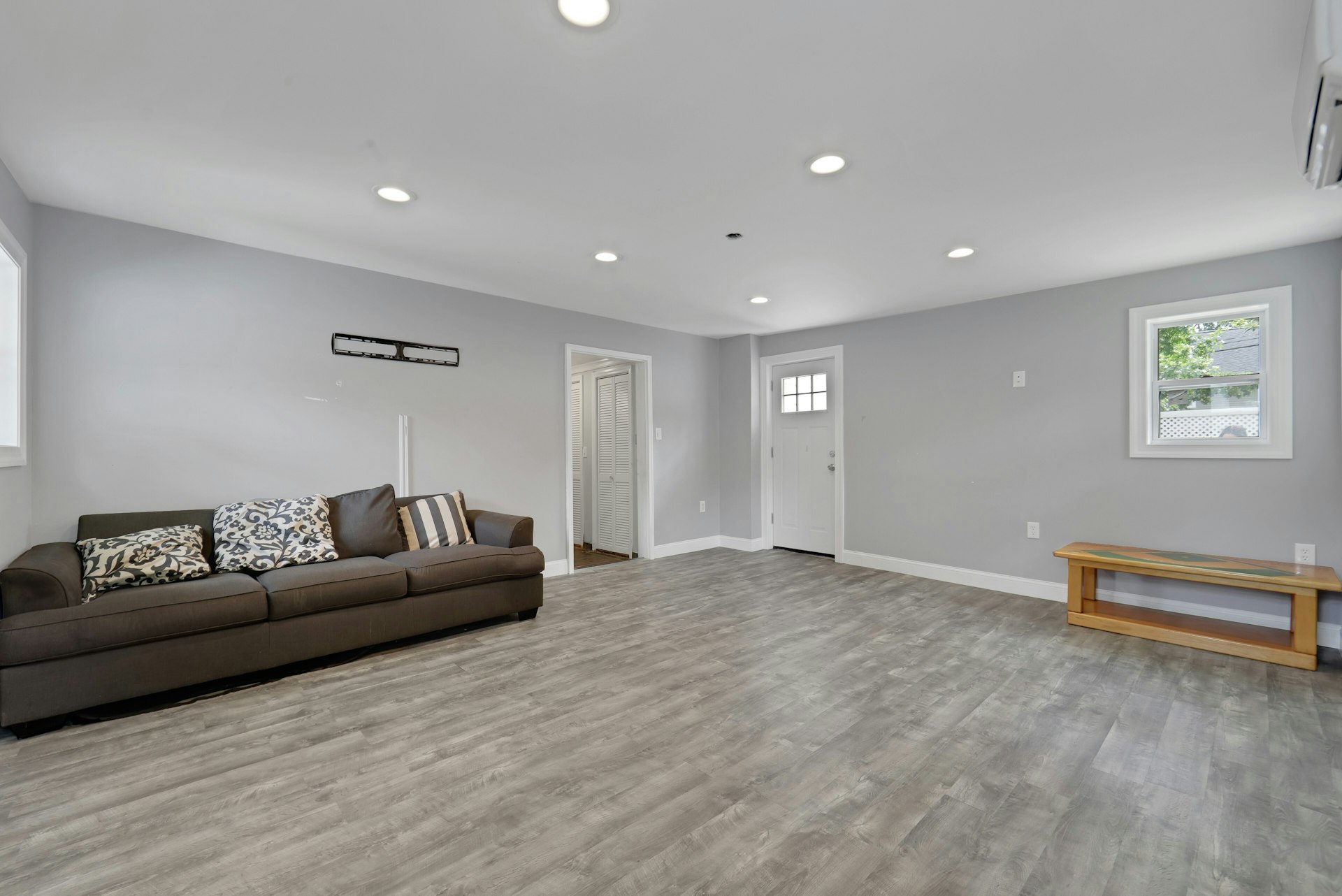 556 Sandra Place 