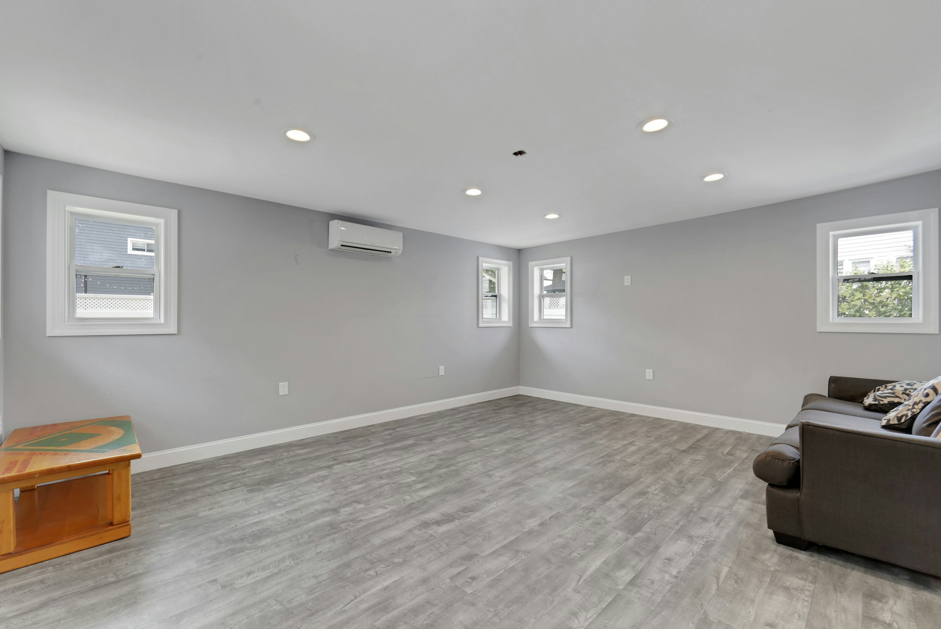 556 Sandra Place 