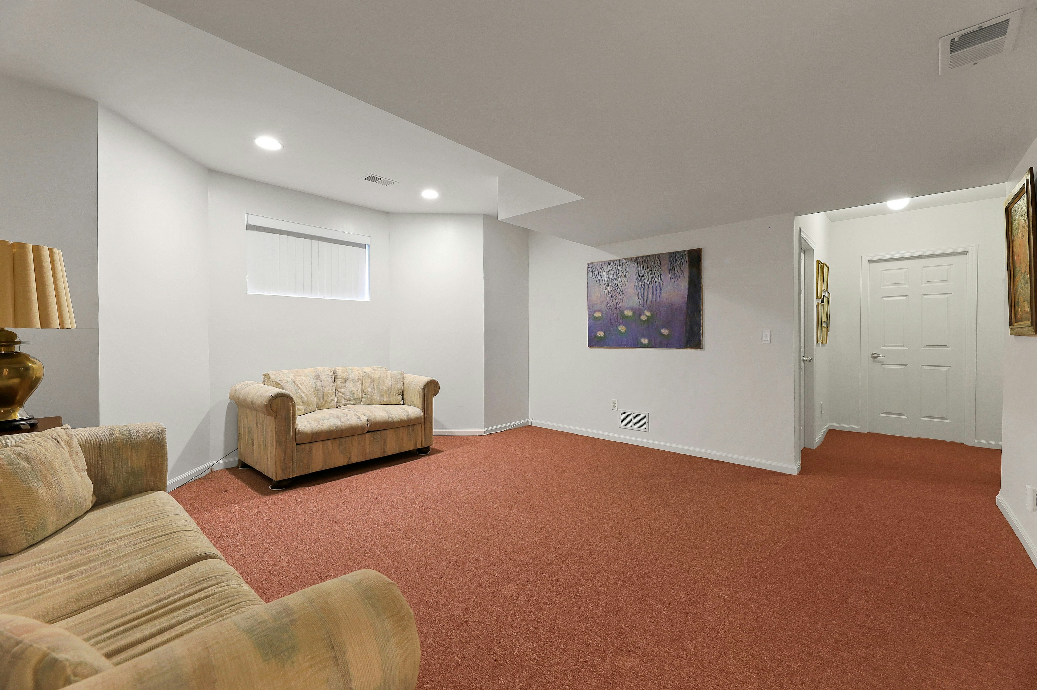 24 Fair Ridge Court 