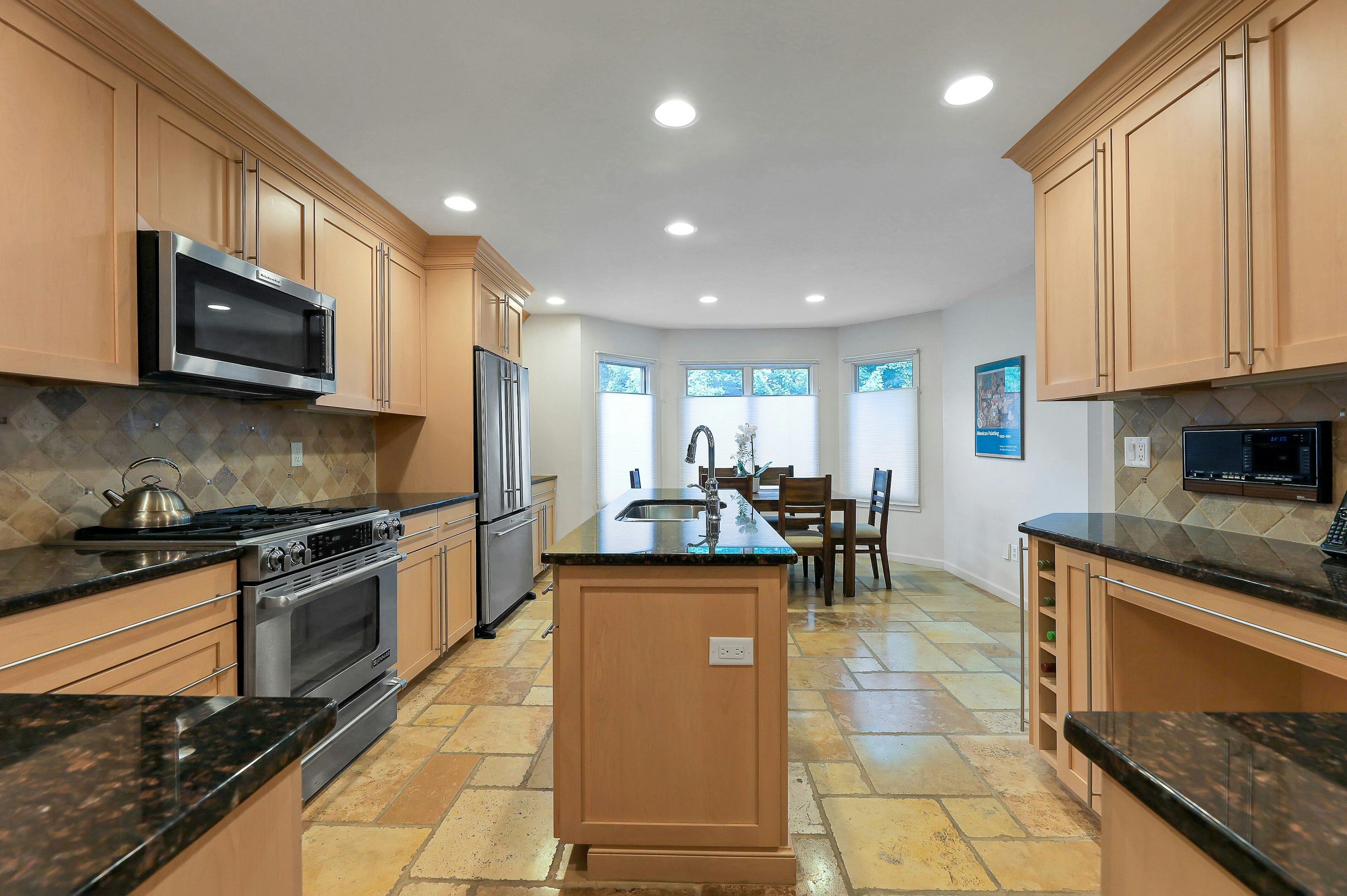 24 Fair Ridge Court 