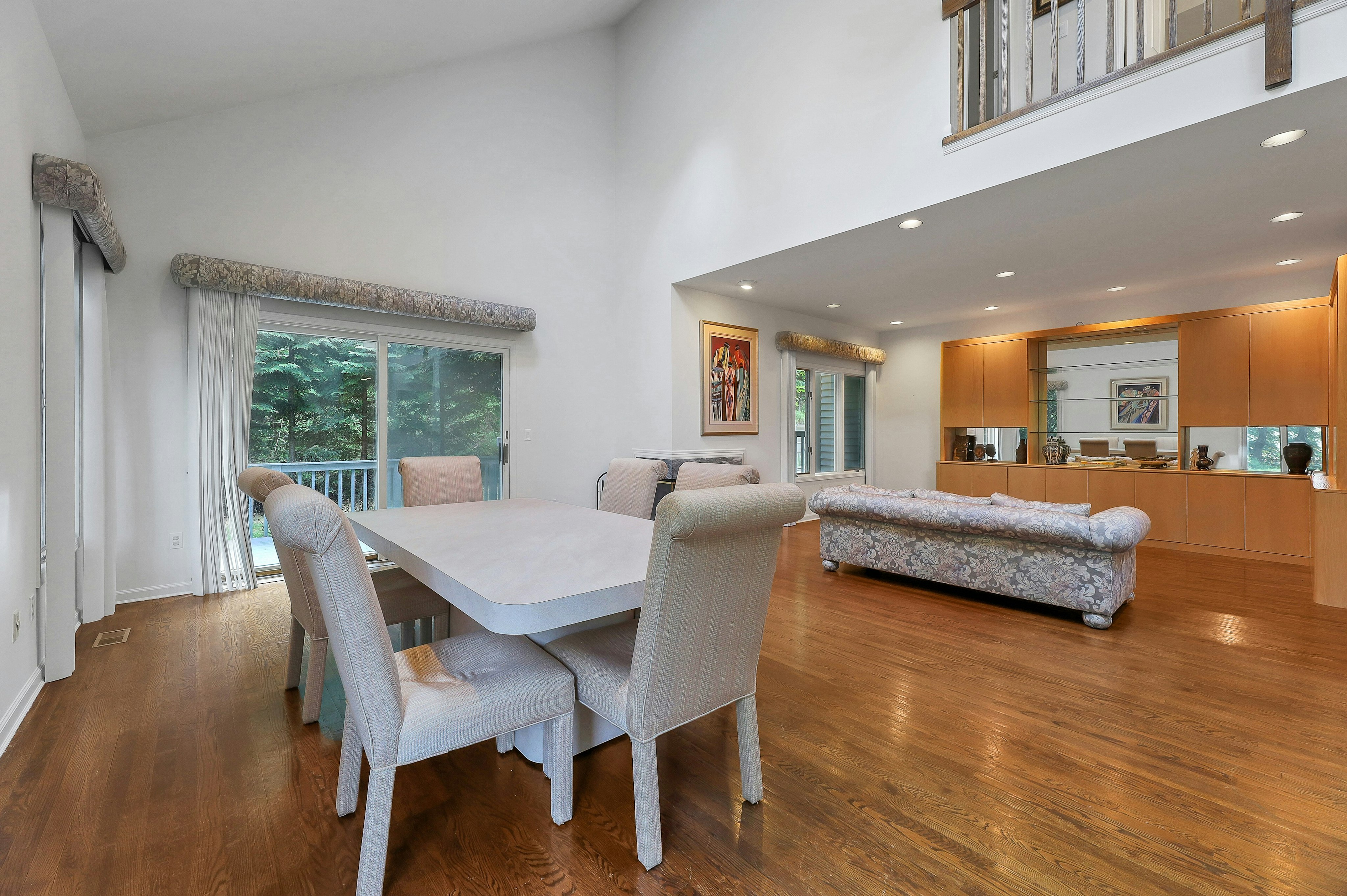24 Fair Ridge Court 