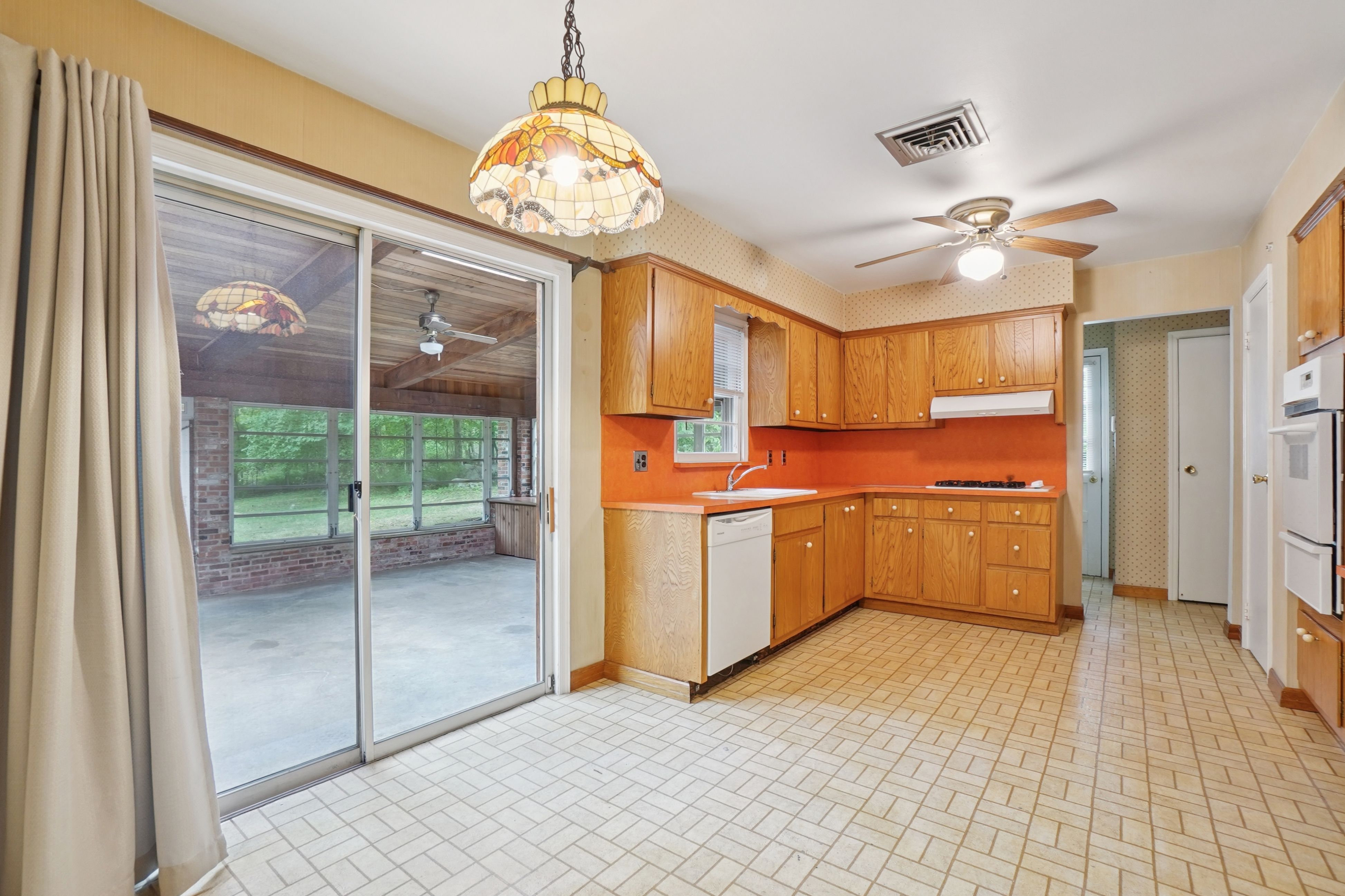 5 Powderhorn Drive 