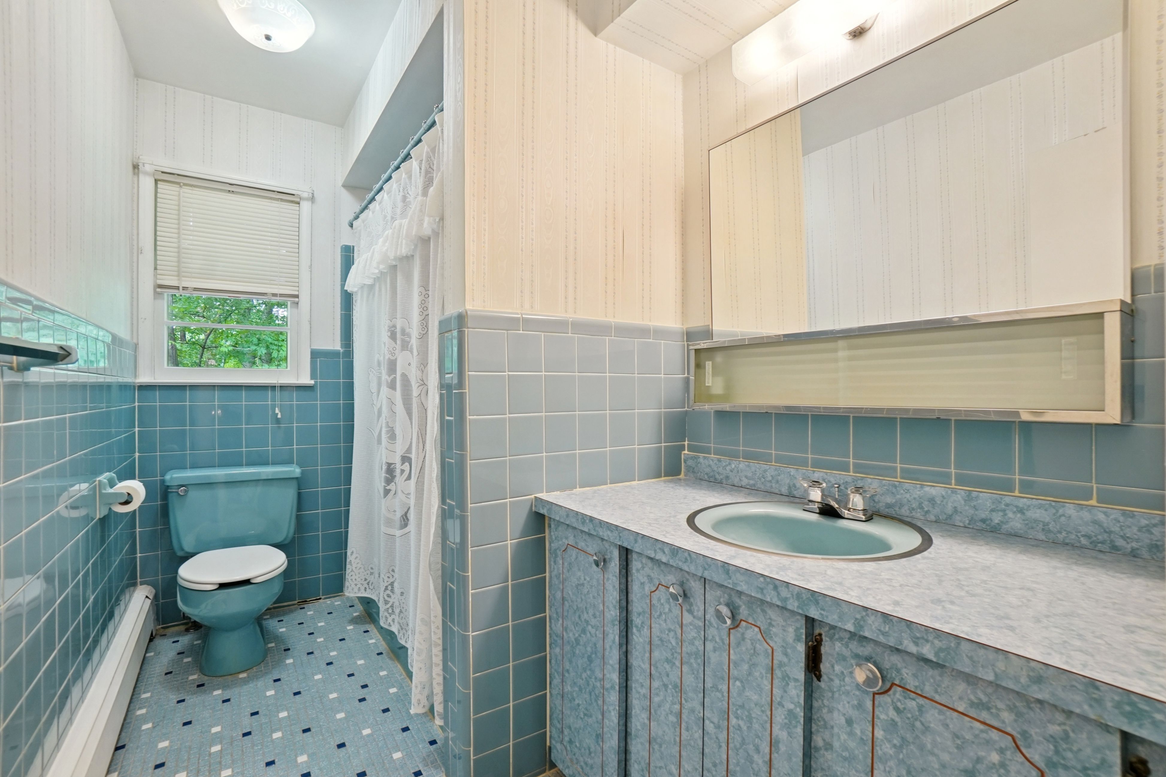 5 Powderhorn Drive 