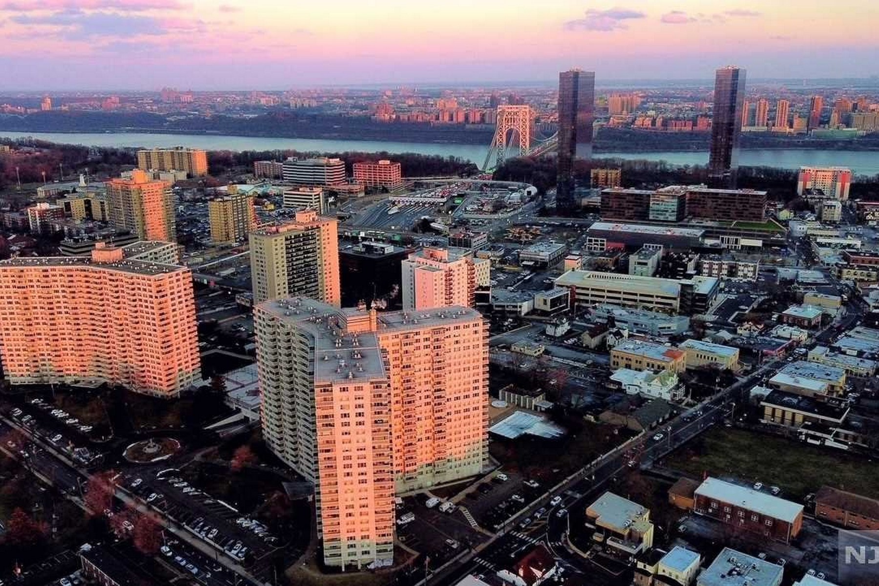 2000 Linwood Avenue #21S 