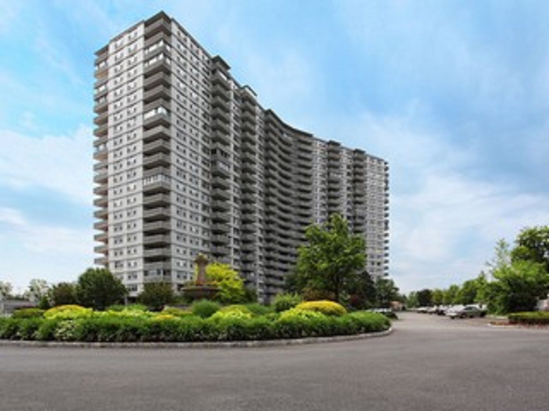 2000 Linwood Avenue #21S 