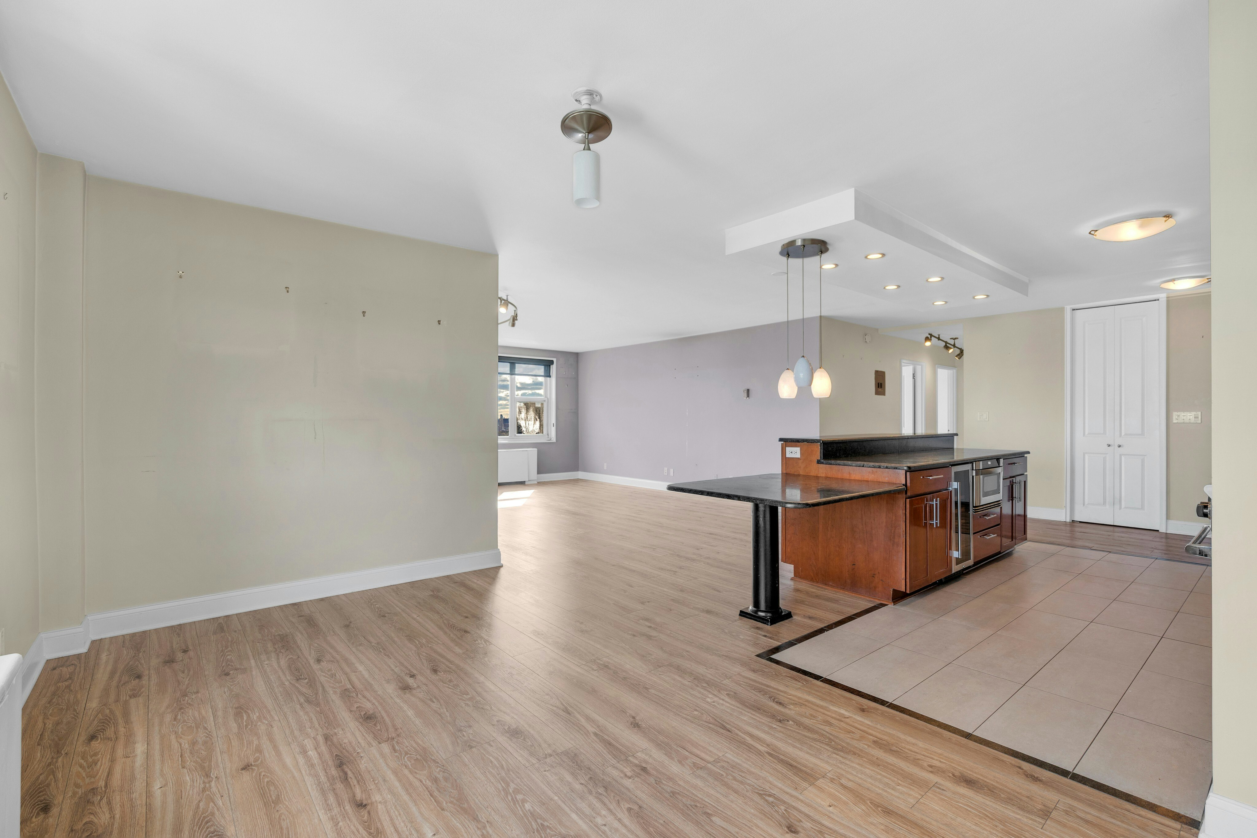 2000 Linwood Avenue #21S 