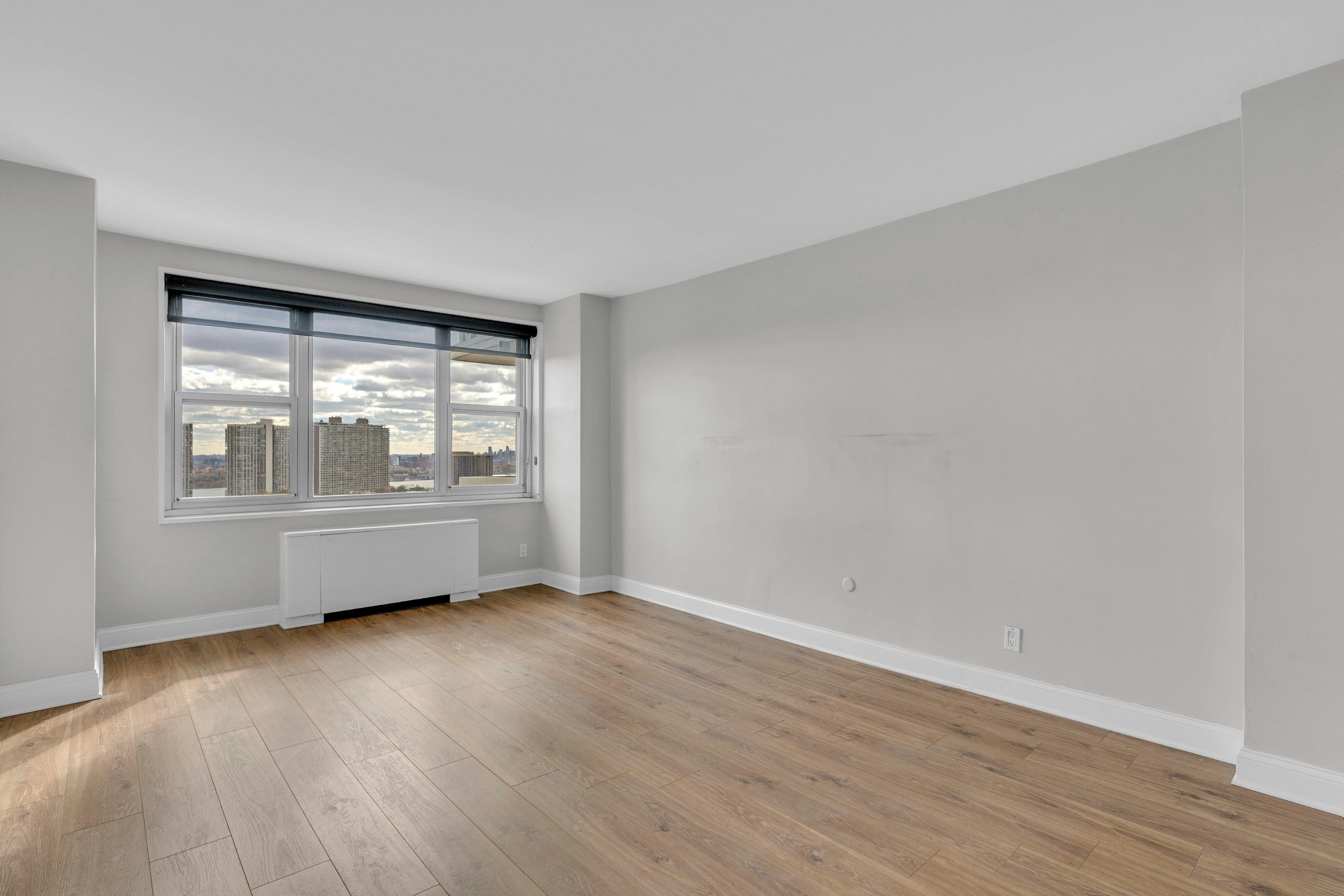 2000 Linwood Avenue #21S 