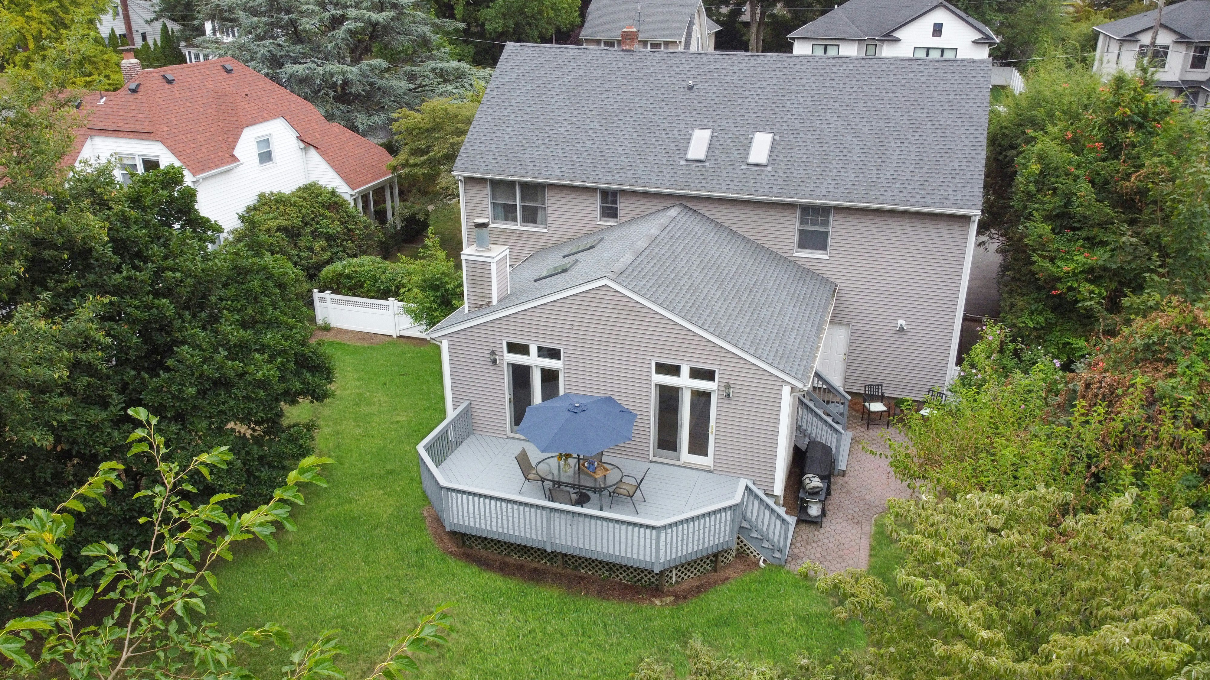 39 Pershing Place 