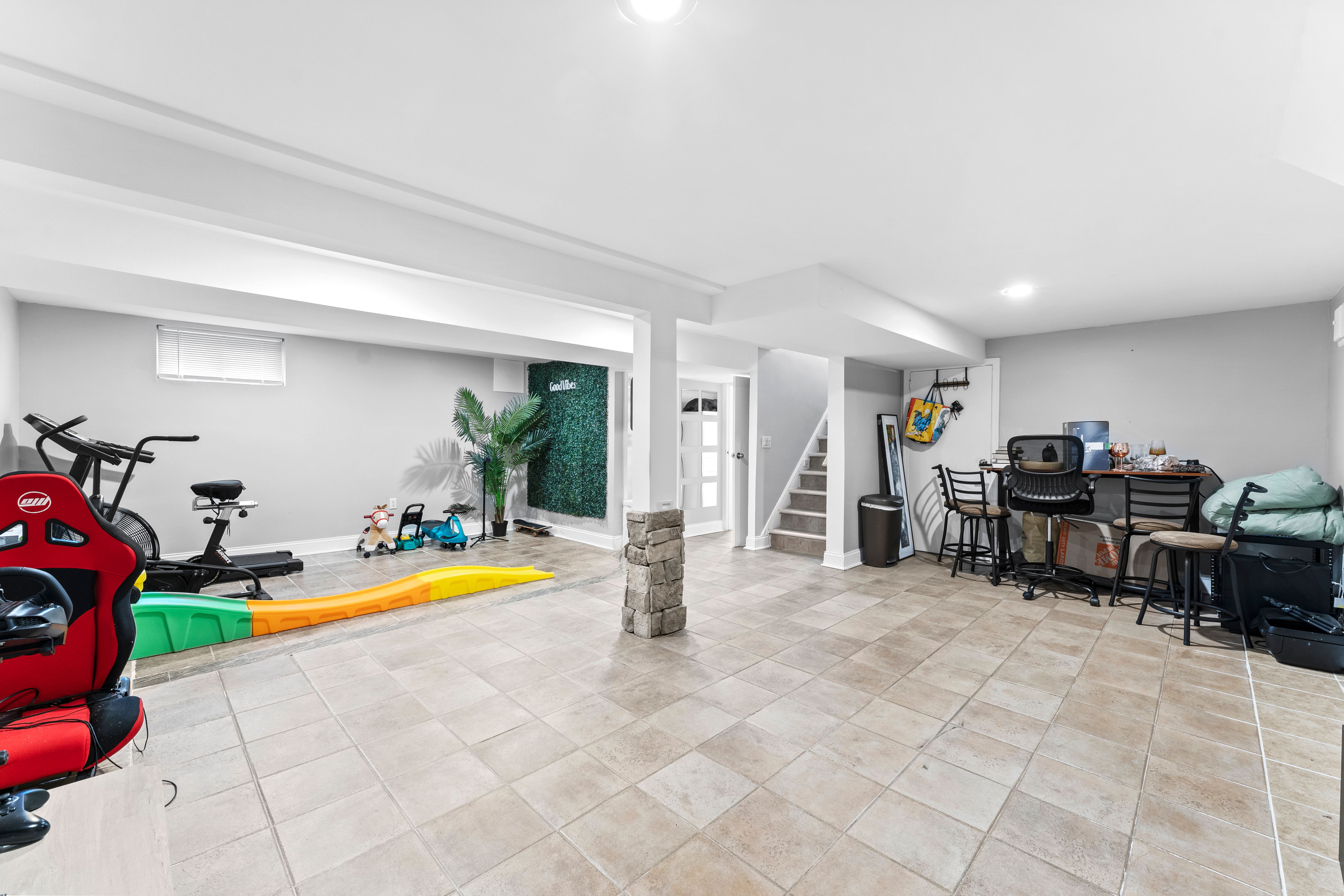 2480 Dorchester Road 