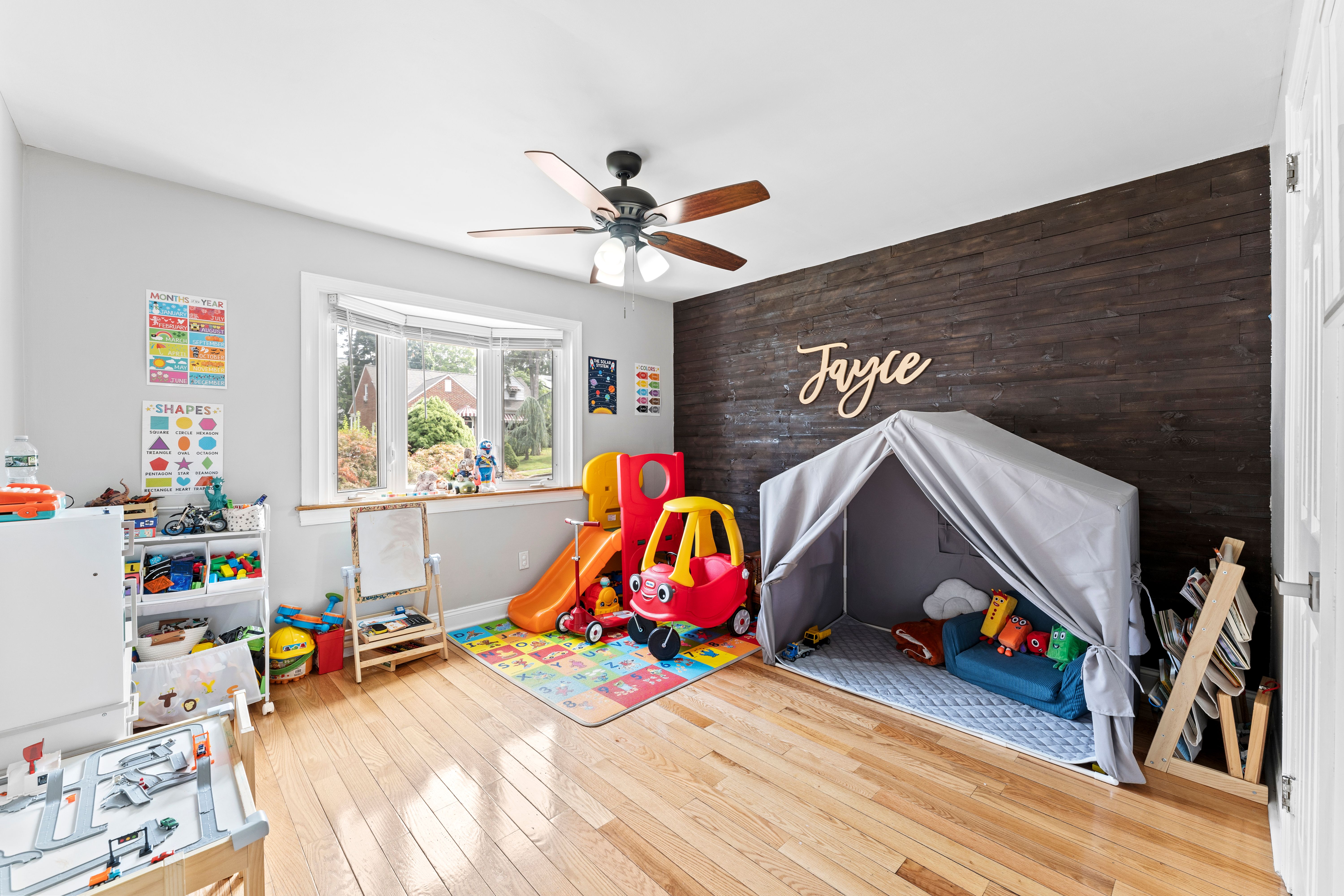 2480 Dorchester Road 