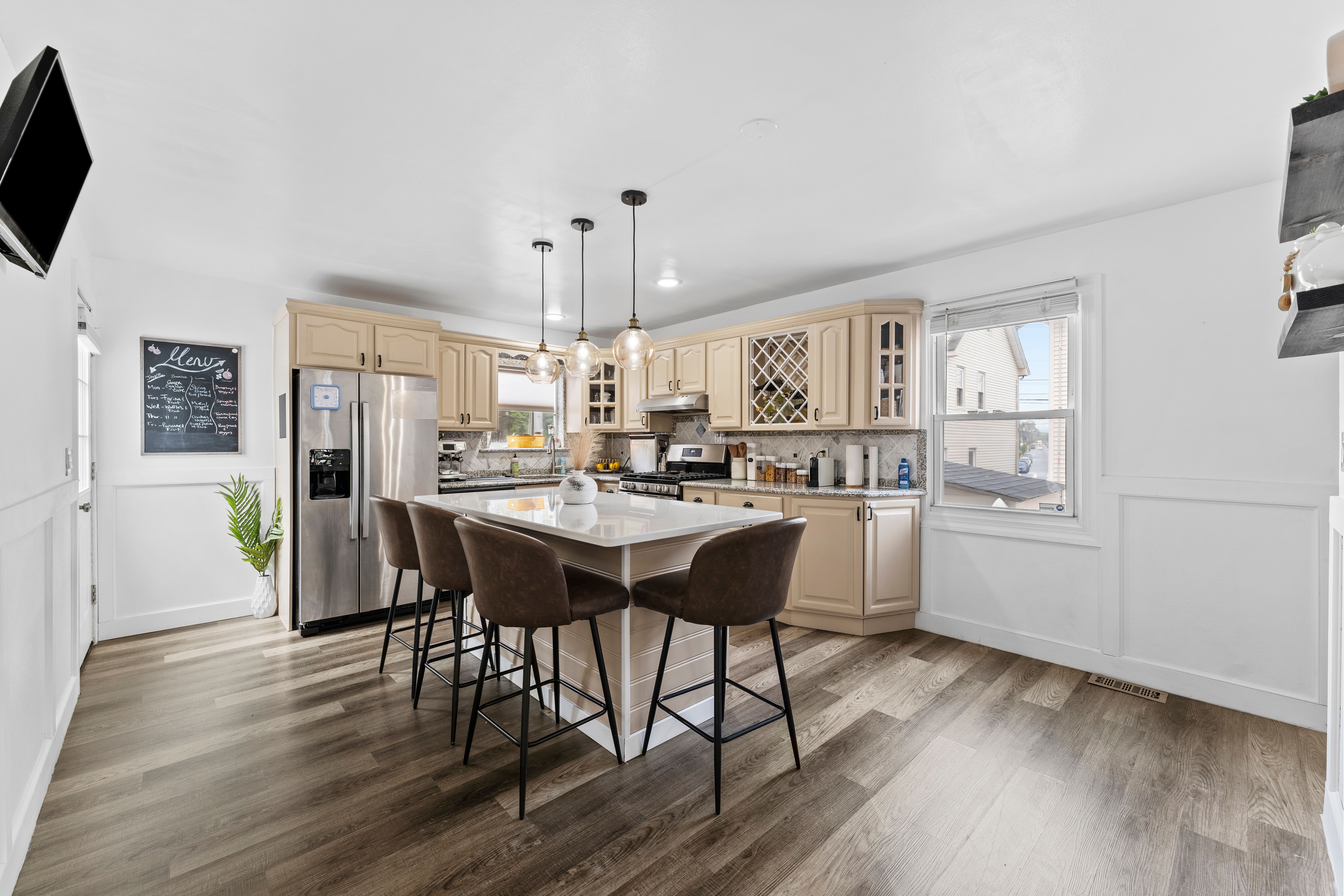 2480 Dorchester Road 