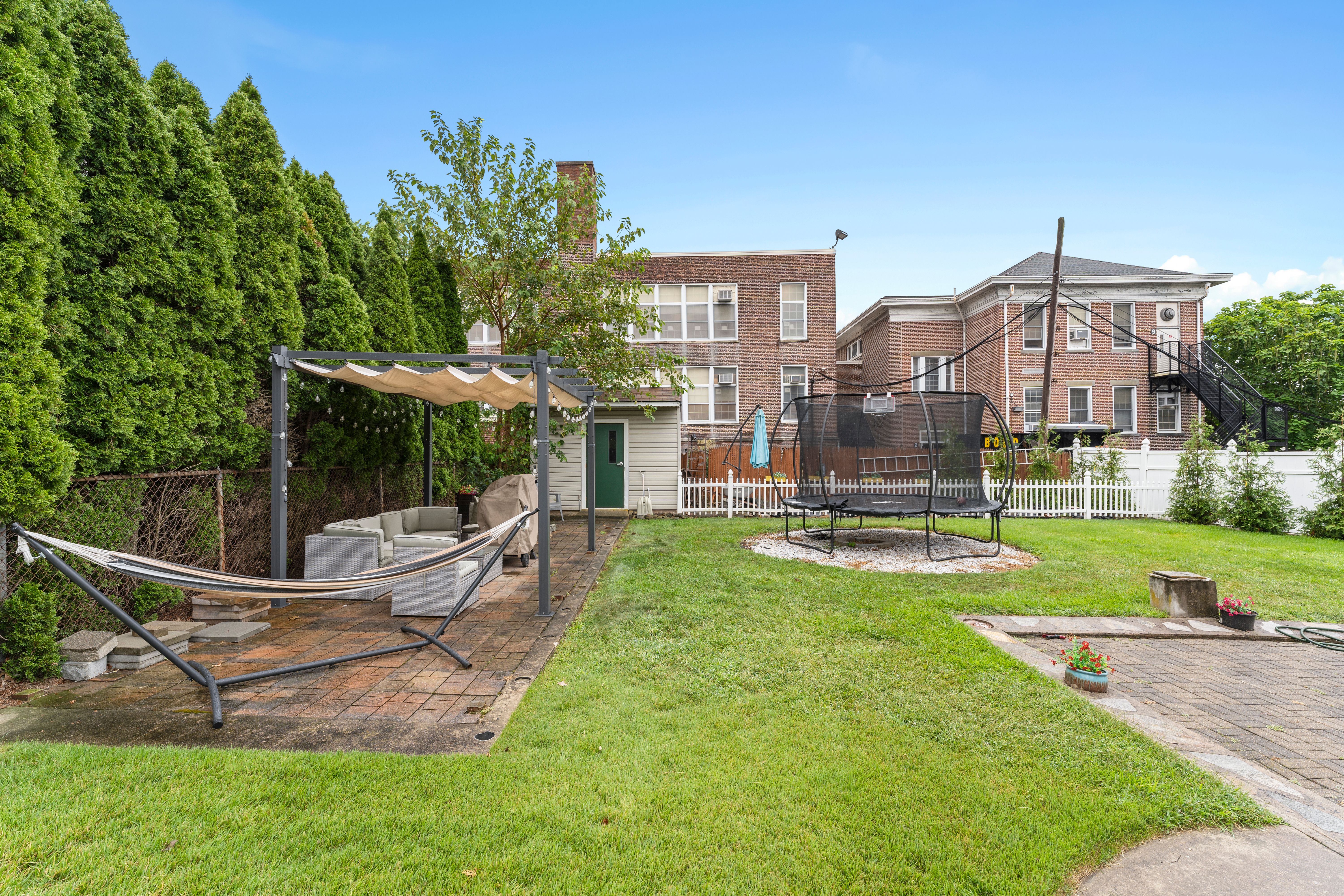 2480 Dorchester Road 